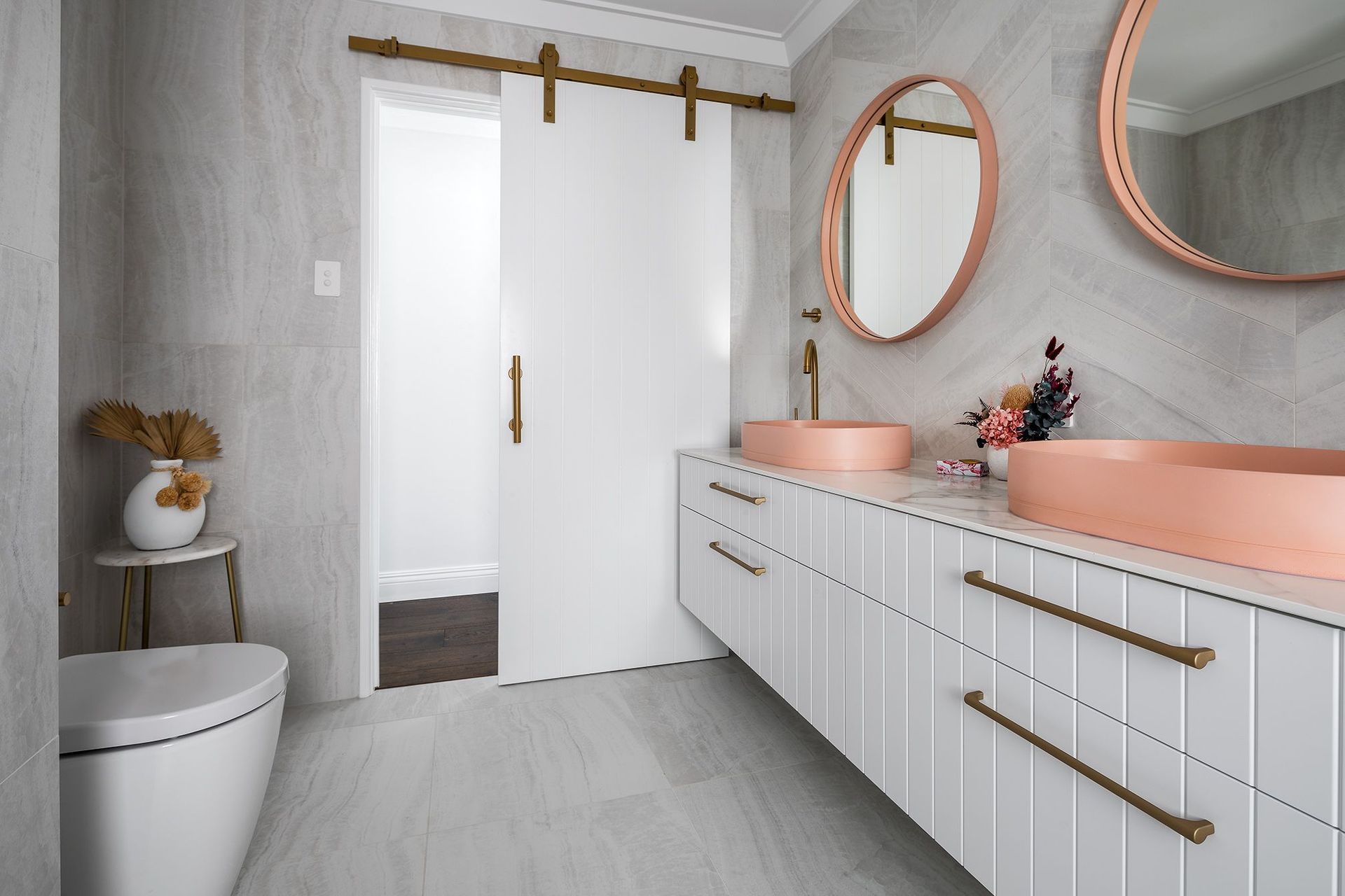 Sholl Project - Ensuite