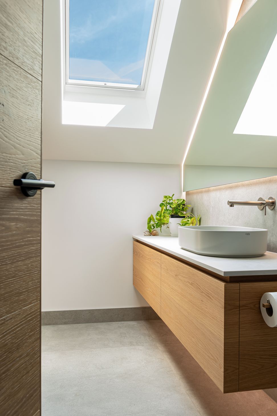 LivingDesignRiverRdDSC0622.jpg