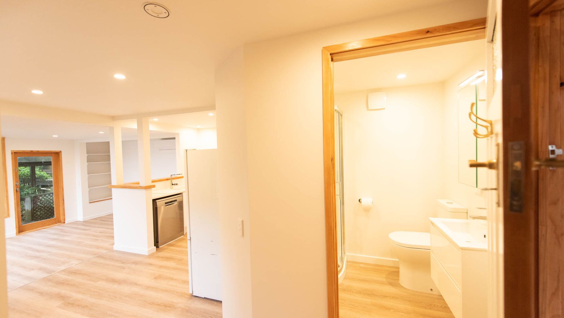Downstairs Flat Renovation, Stairway & Deck Balustrade banner