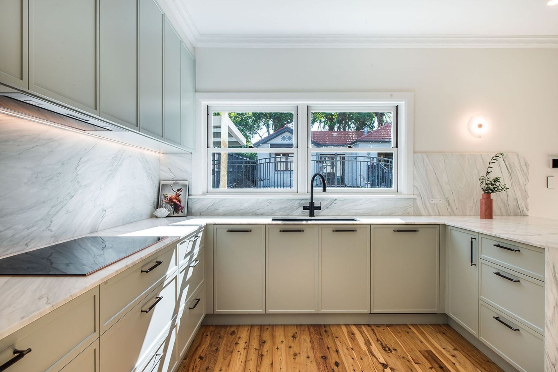 Modern-Luxury-Premier-Kitchens-design-renovation-gitani-polytec-Dulux-Smeg-Abey-Frank-Zip-Hepburn-Handles-05.jpg