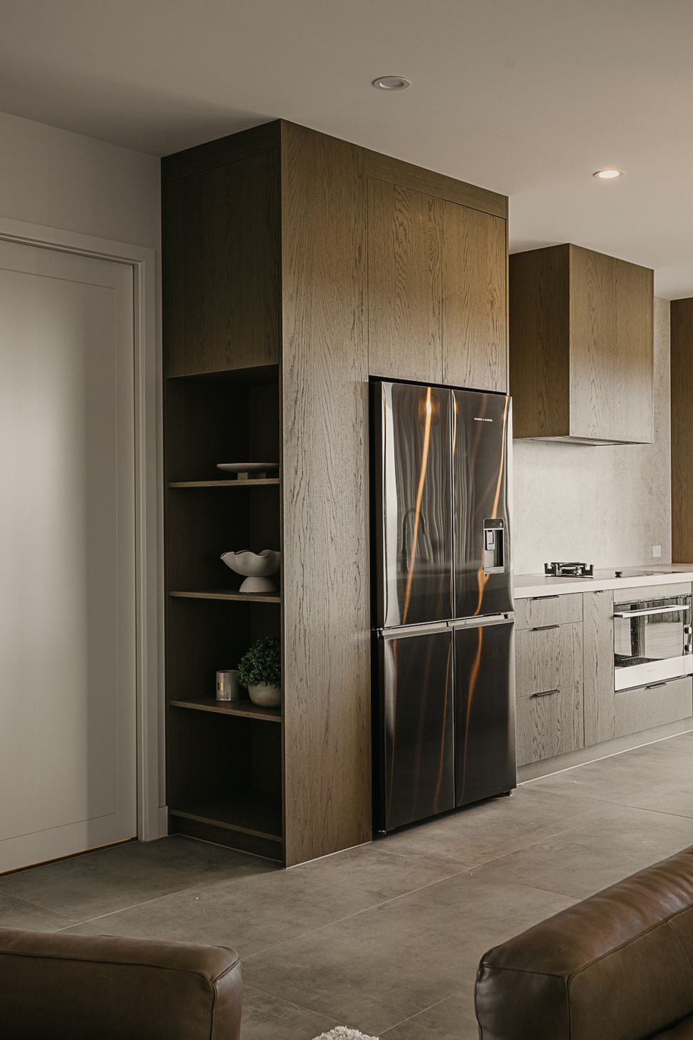 Kennard  Home - Oak Veneers