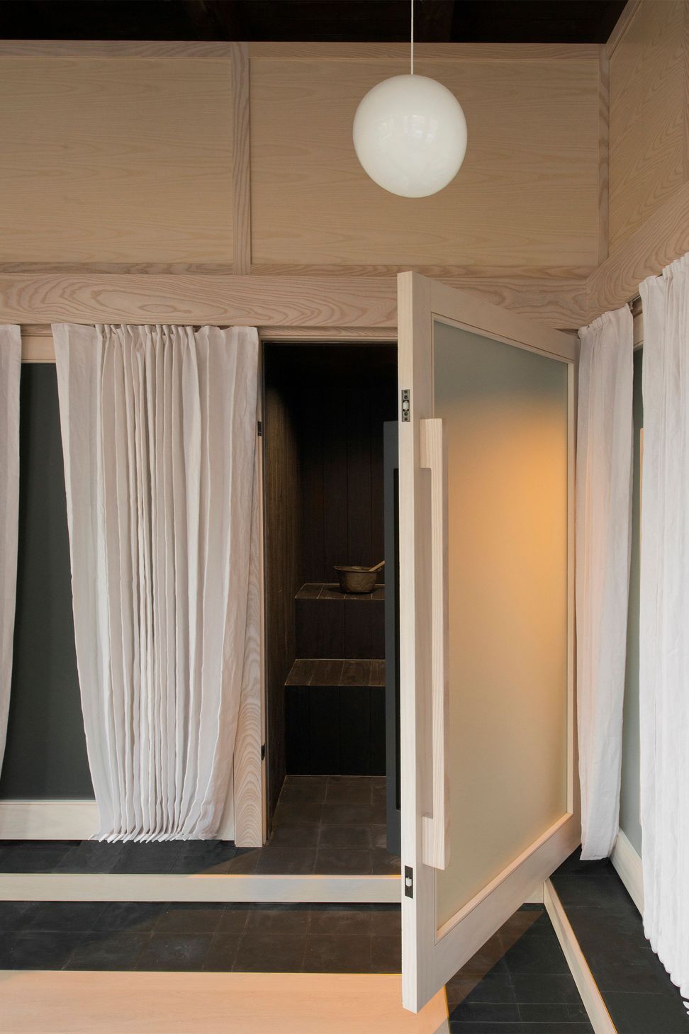 Pioneer-Square-Loft7.jpg