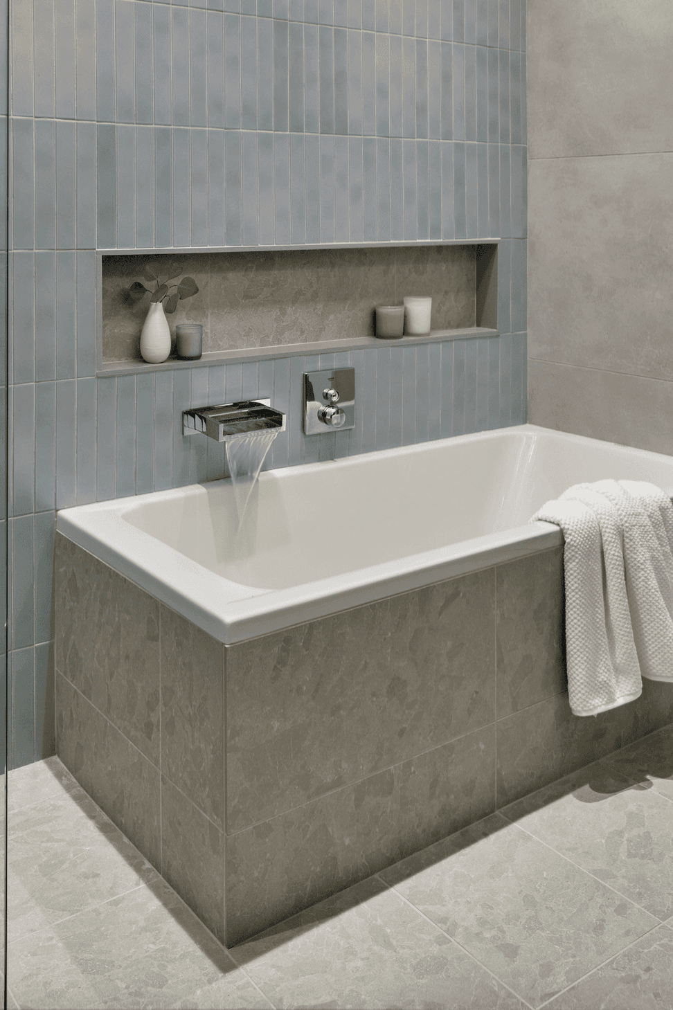 kYd-Ayer-Condominium-Bath-05r.png