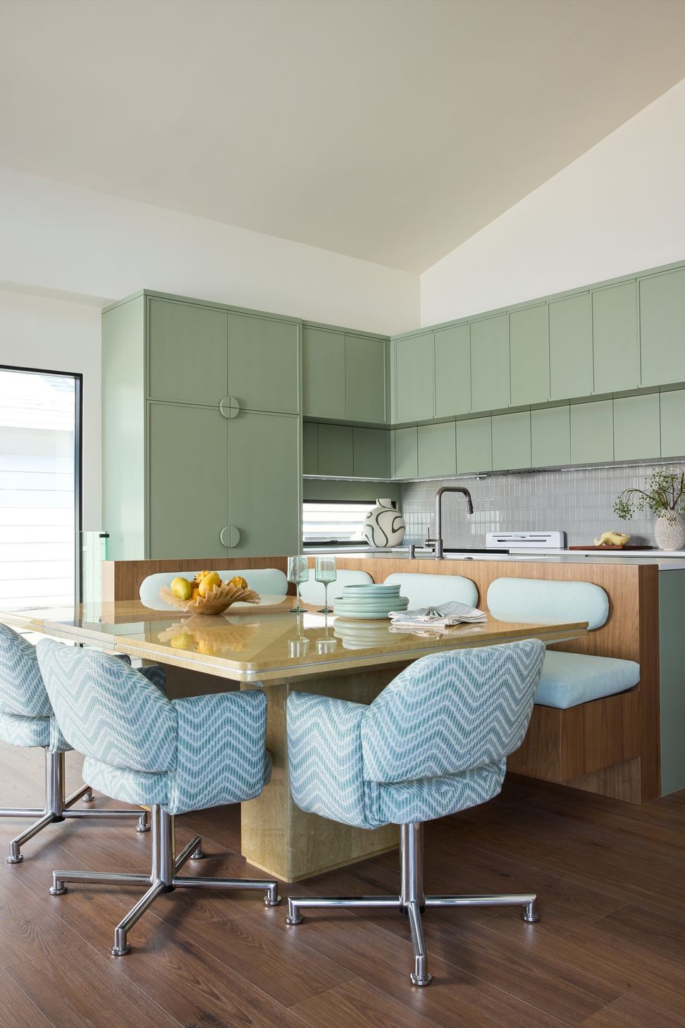 shelbybournephotoLuluDesignsNewport38-ap-compressed.jpg