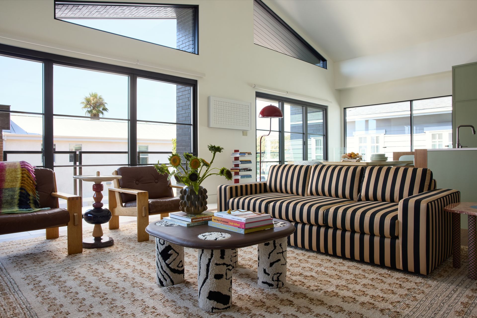 shelbybournephotoLuluDesignsNewport41-ap-compressed.jpg