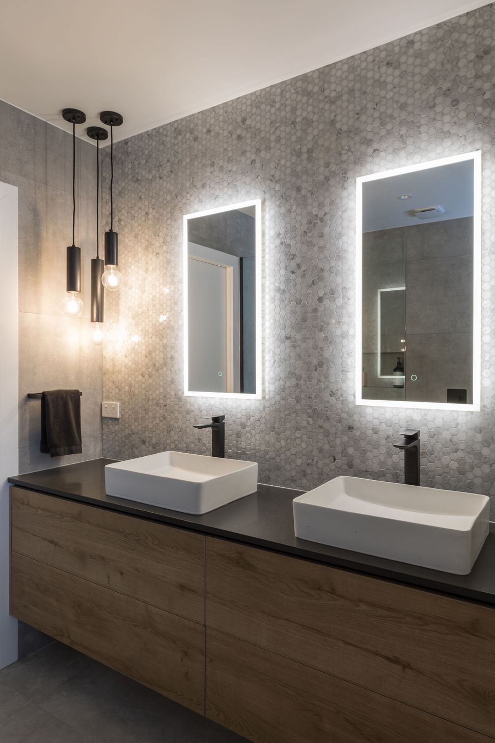 Riddell Road Renovation