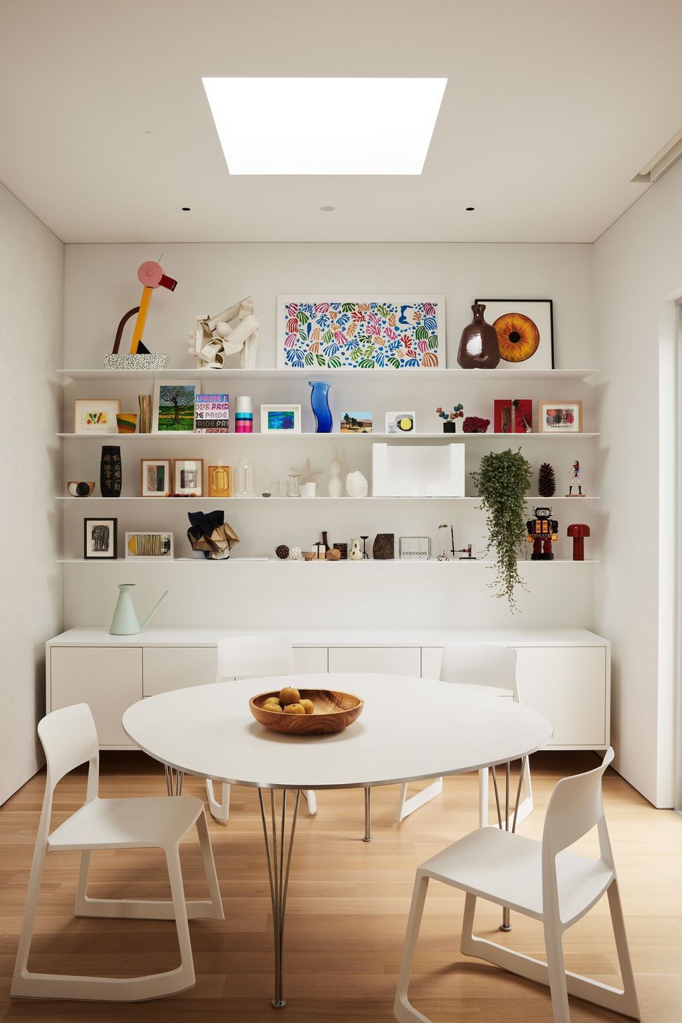 220419StudioCollinsWeirNoe4074.jpg