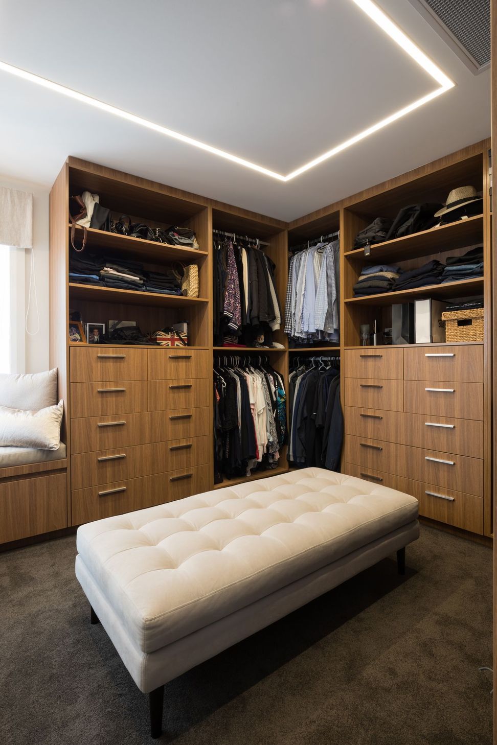 Kitchen &amp; Wardrobe