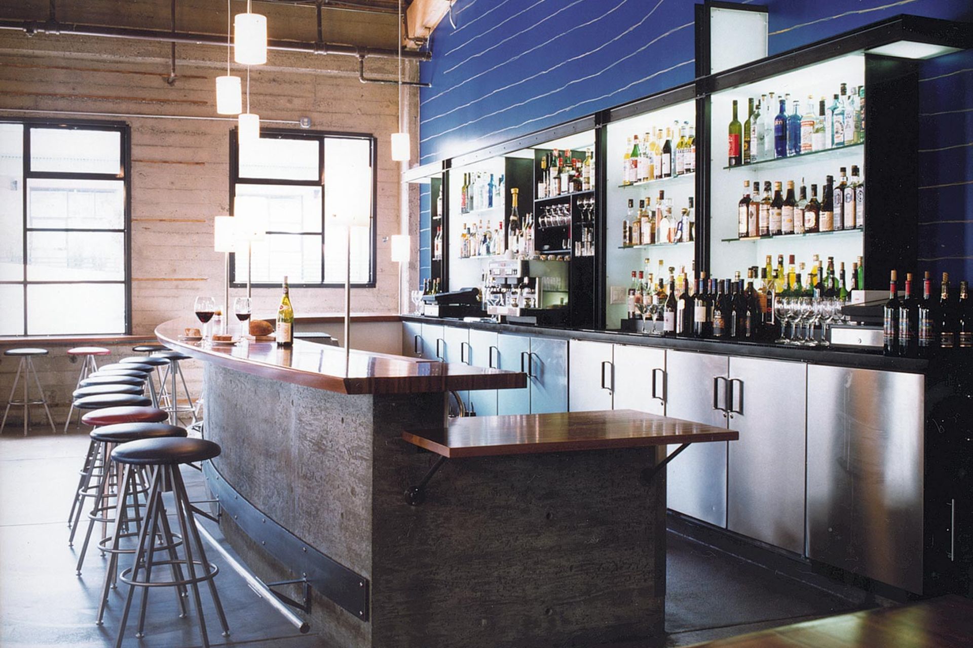 004Zack-de-VitoModern-Architecture-Construction-Design-Gordons-House-of-Fine-Eats-San-Francisco-Custom-RestaurantBakery-DiningDamonte.jpg