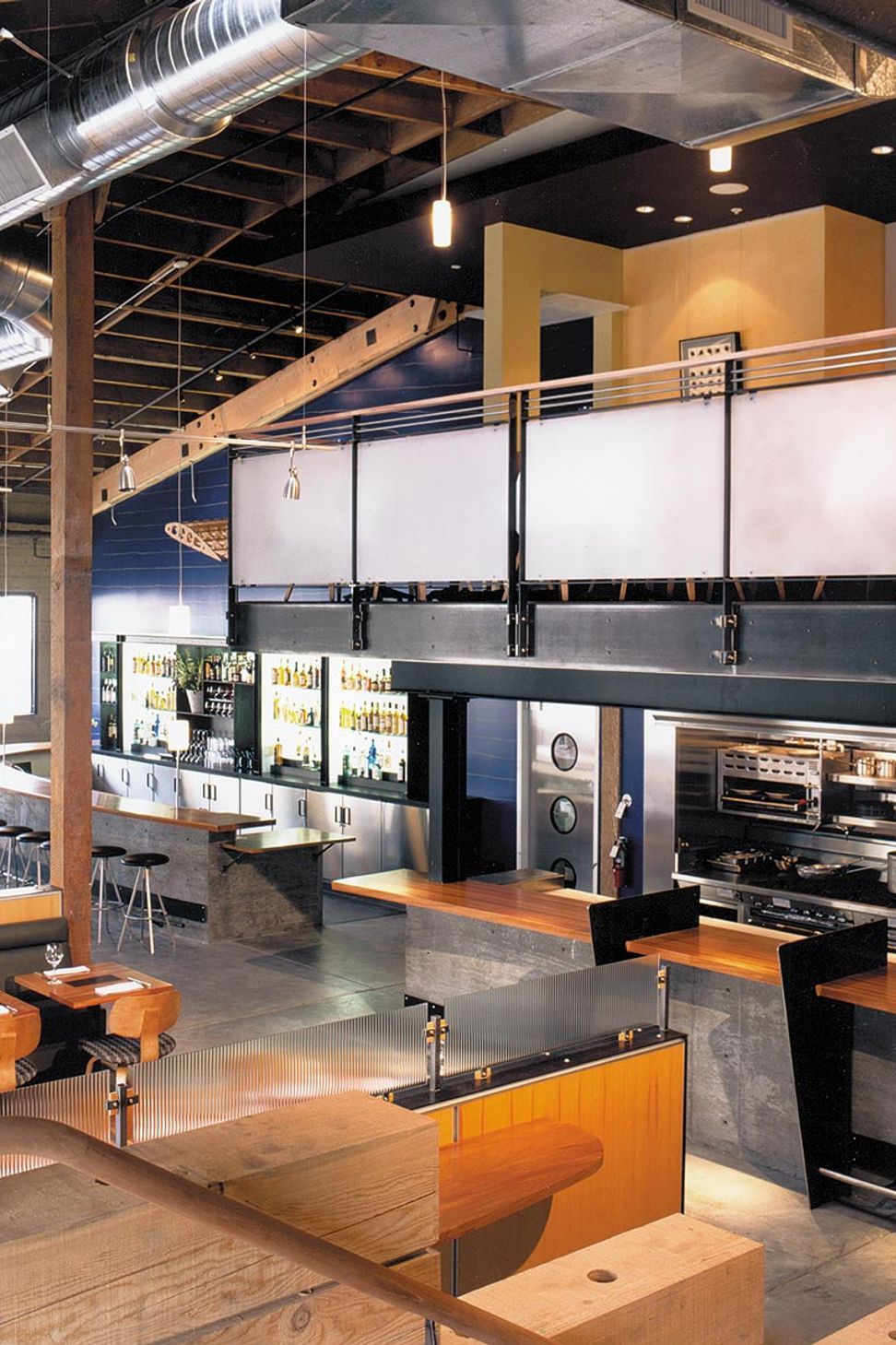 007Zack-de-VitoModern-Architecture-Construction-Design-Gordons-House-of-Fine-Eats-San-Francisco-Custom-RestaurantBakery-DOuble-Height-Dining.jpg