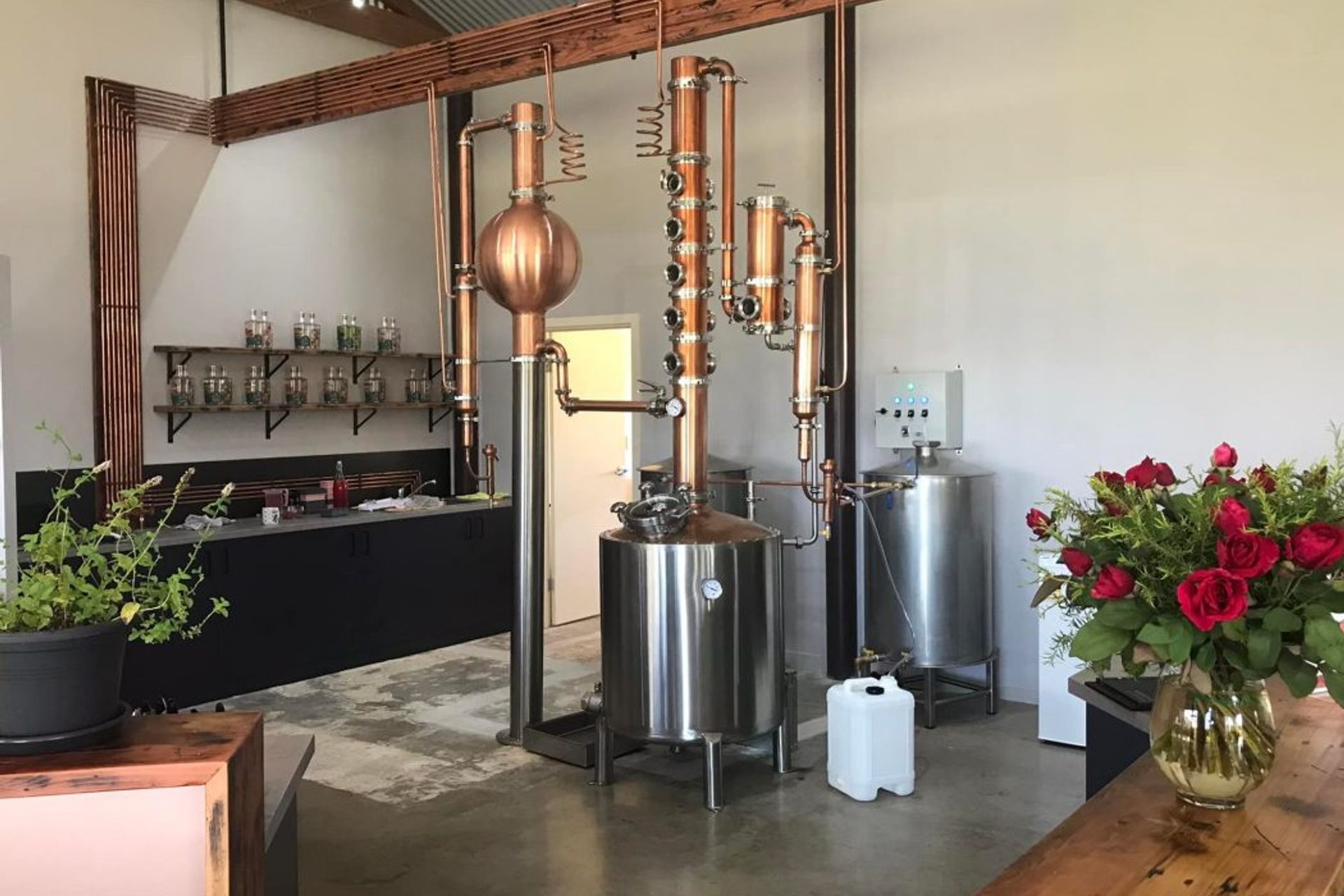 Ruston’s Roses – Cafe &amp; Distillery