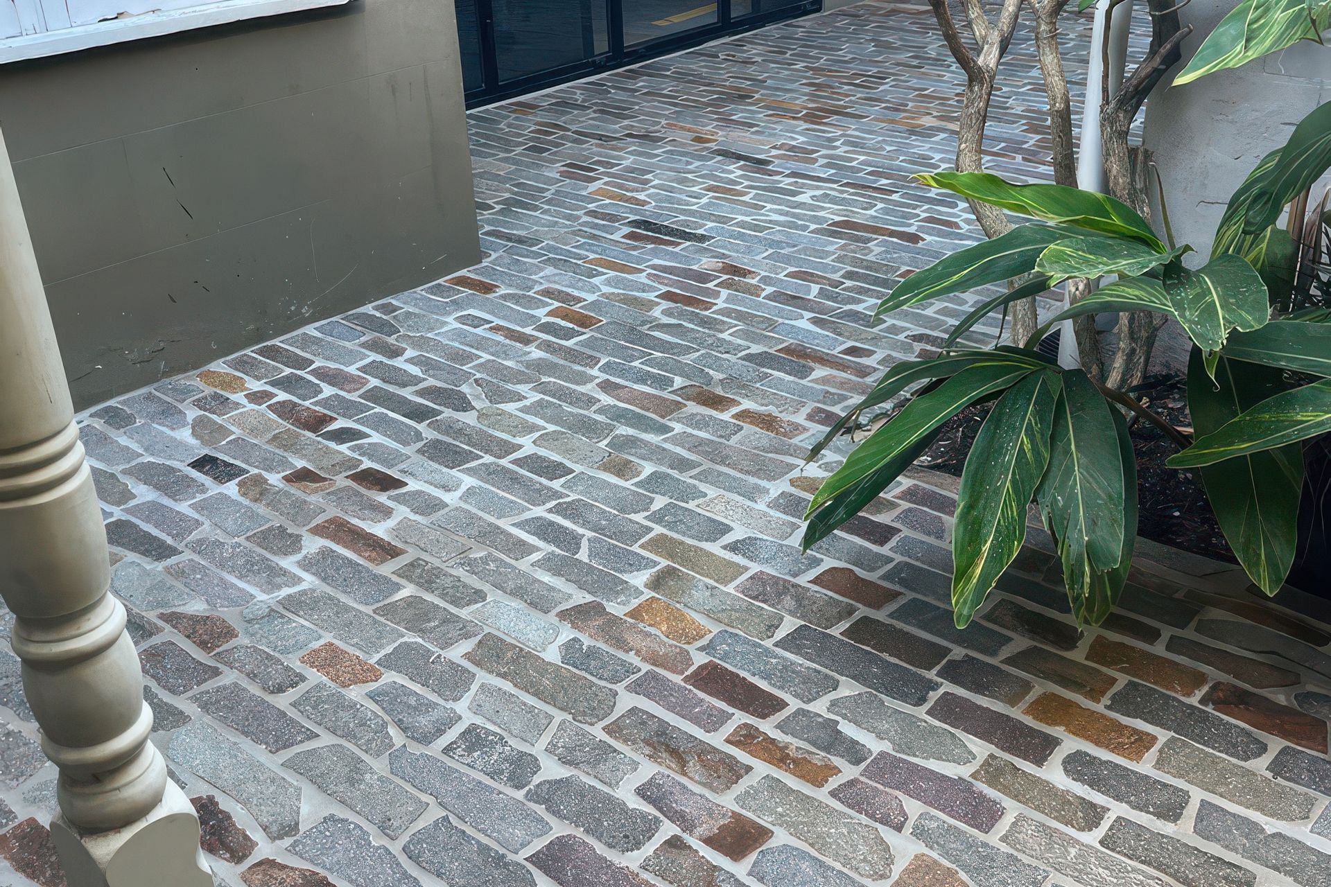 Filetti-entry-courtyard-Lilyfield-gigapixel-standard-v2-2x.jpeg