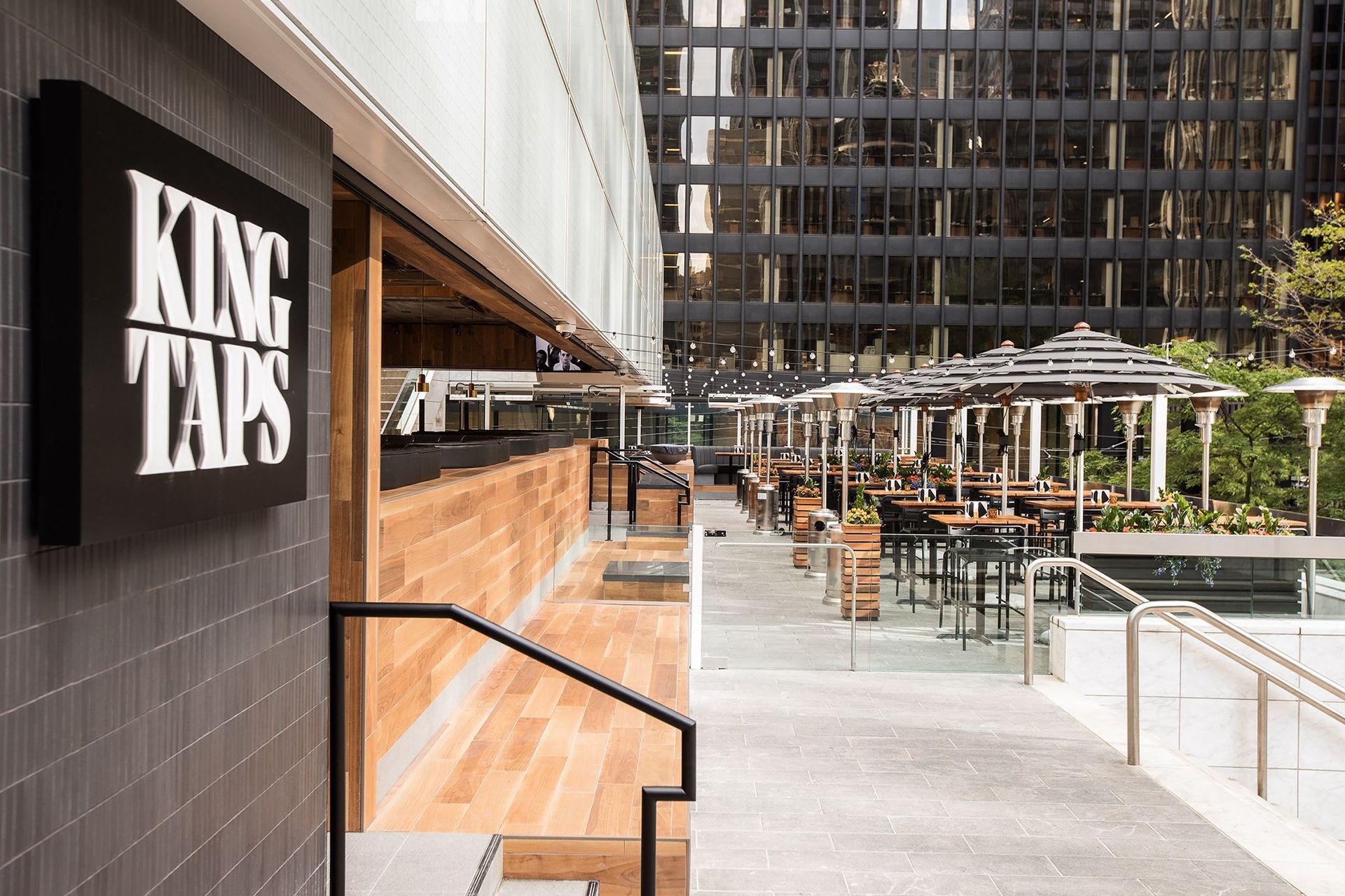 KingTapsToronto0245.jpg