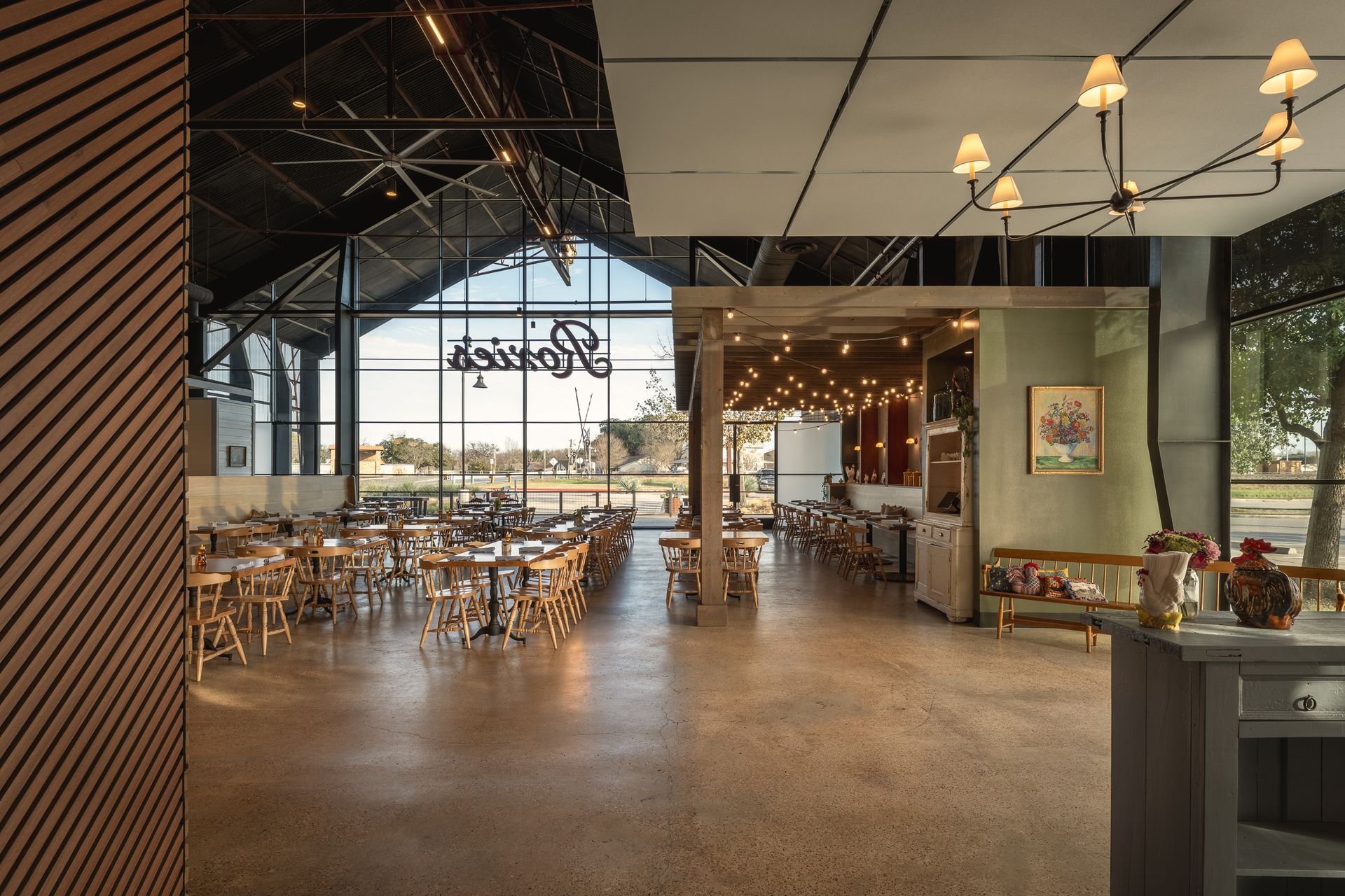 Roxies-Restaurant-Entry-Interior-ALIGN-Austin-Architects.jpg