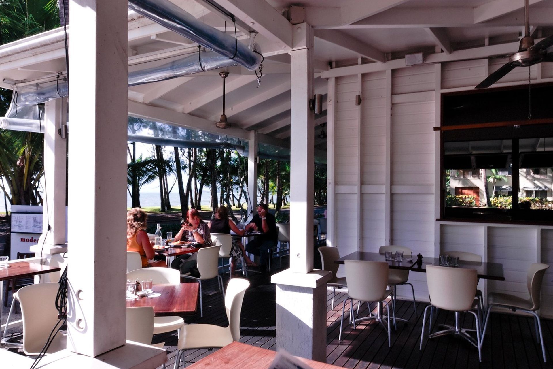 Vivo Restaurant