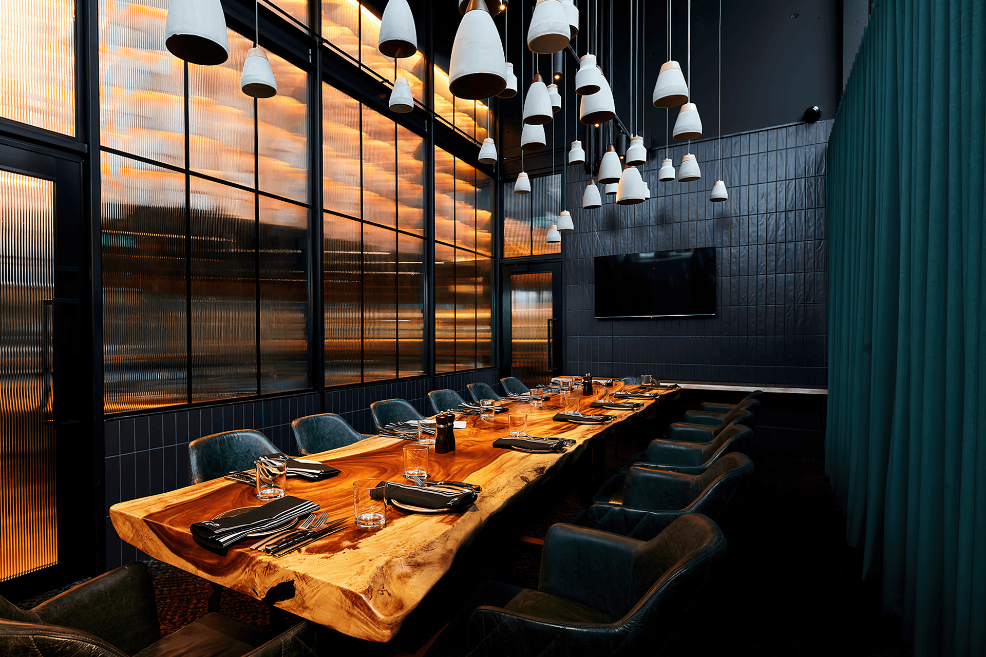 The-Meat-Wine-Co-Canberra13-gigapixel-standard-scale-100x.png