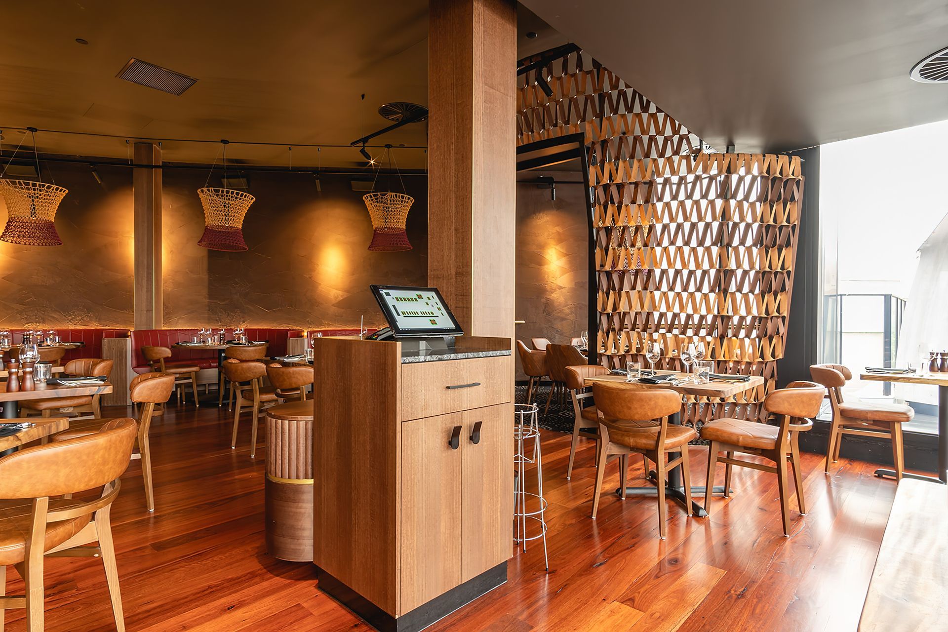 The-Meat-Wine-Co-Chadstone13-gigapixel-standard-scale-200x.jpg