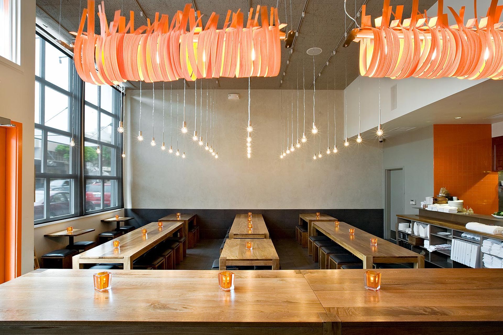 Zack-de-VitoModern-ArchitectureConstructionDesign-BuildDelarosaSan-FranciscoCustom-RestaurantDining-RoomKam-005.jpg