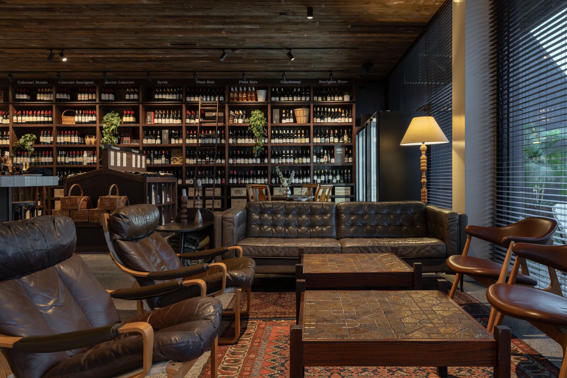 aDUpzCdWJ-7kSjtDctrl-space-interior-design-auckland-hospitality-NormanbyFineWines-1E3A0093.jpeg