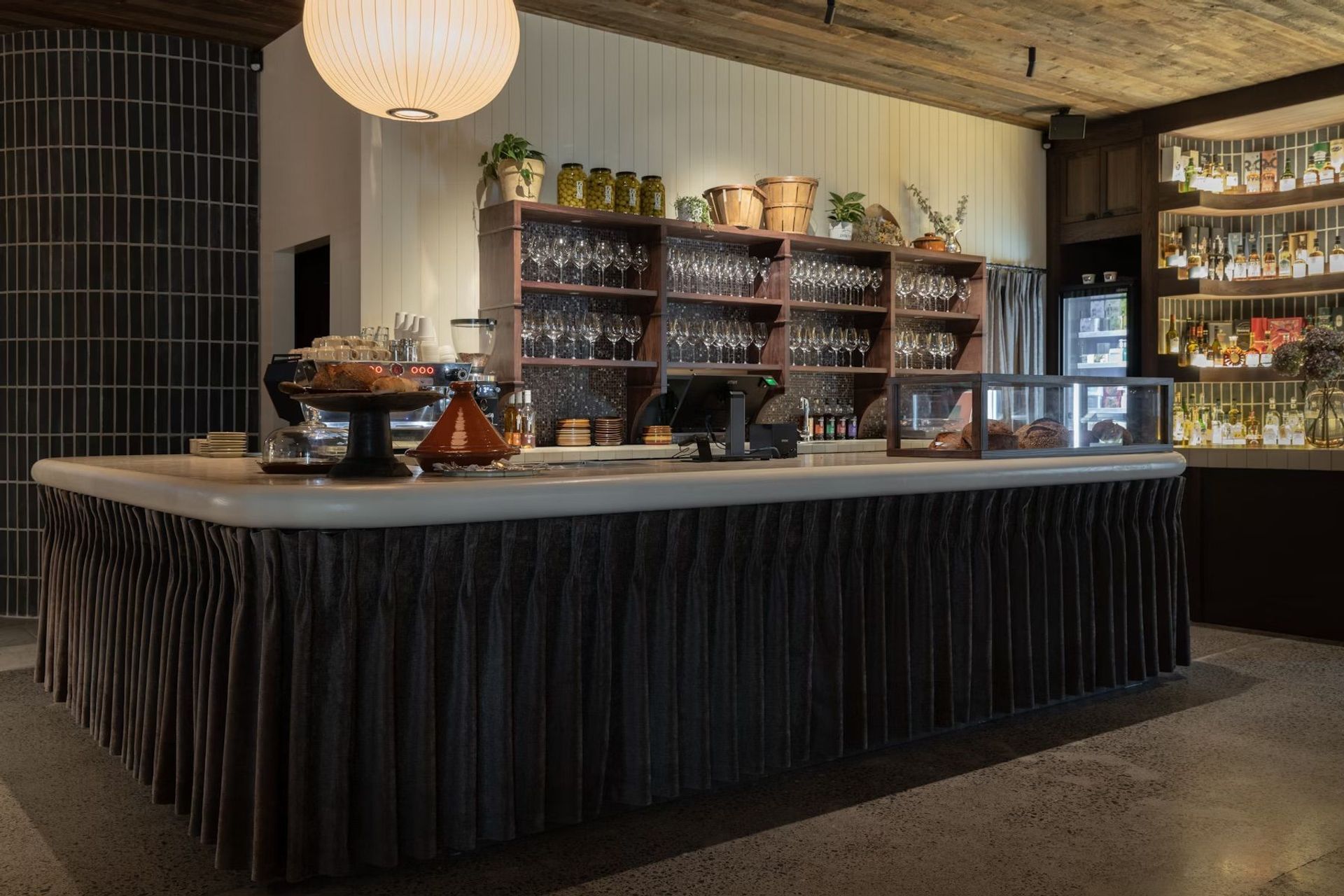 aDUr7ydWJ-7kSjtQctrl-space-interior-design-auckland-hospitality-NormanbyFineWines-1E3A0165.jpeg