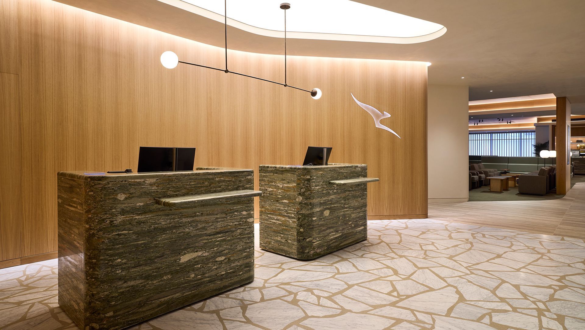 Qantas Lounge banner