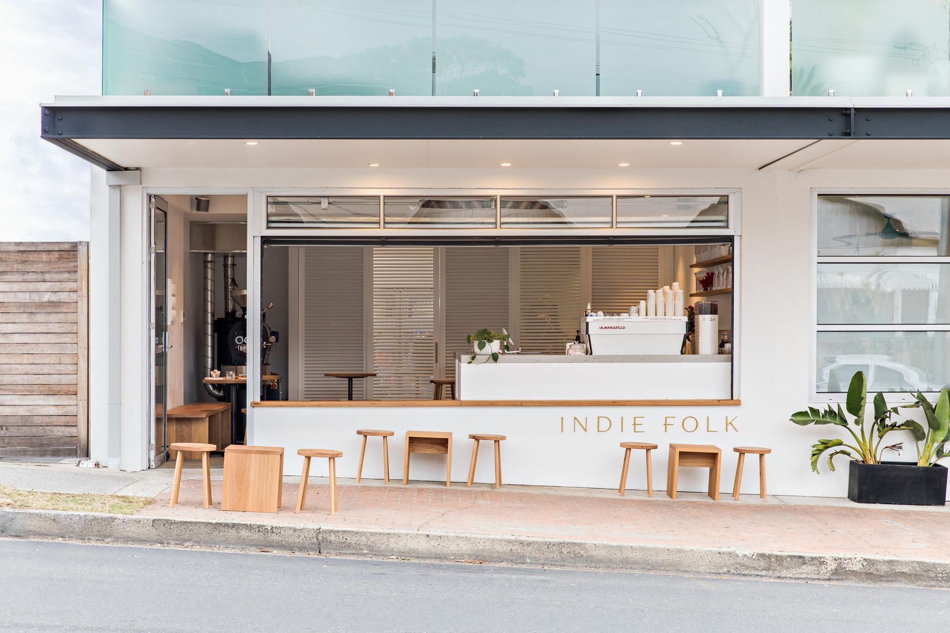 INDIE FOLK CAFE