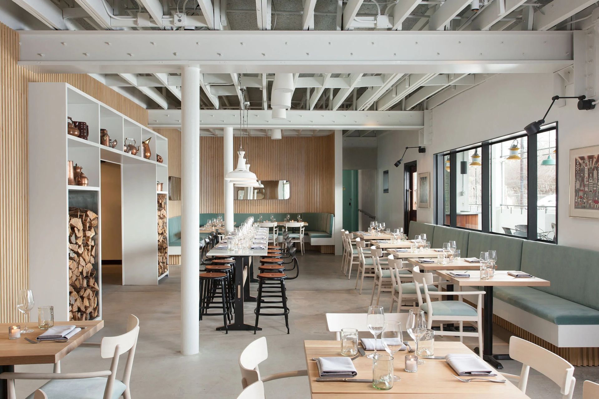 imgi54TheMaverick07-Kitchen-Dining.jpg