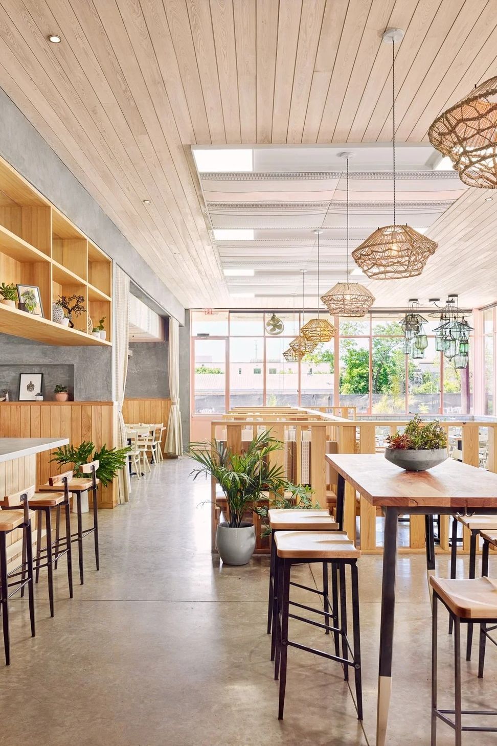 imgi65allison2Bburke2Binterior2Bdesignaustin2Binterior2Bdesignercasey2Bdunnsuerte2Brestaurant12.jpg