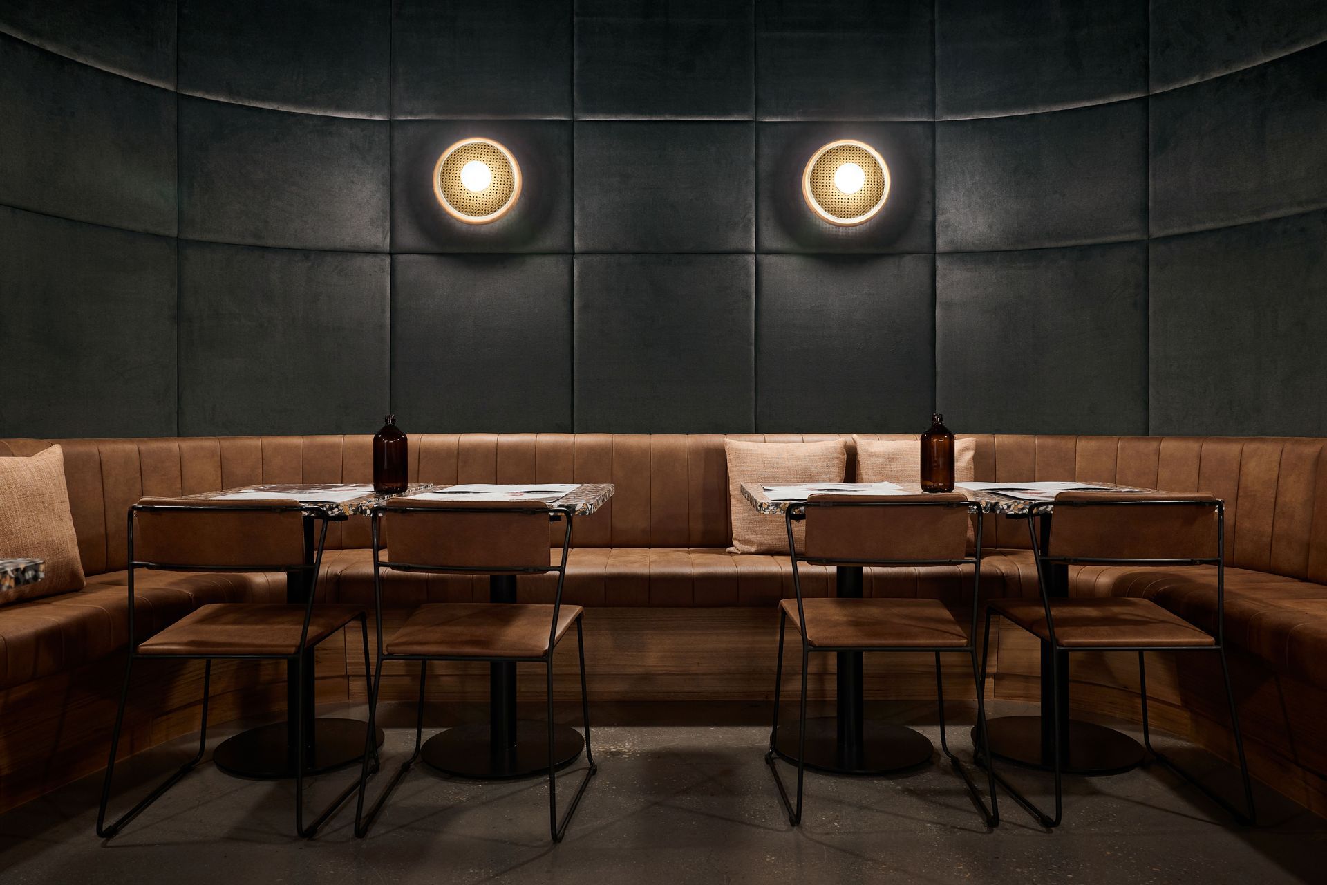 01VIP-AREA-184web.jpg
