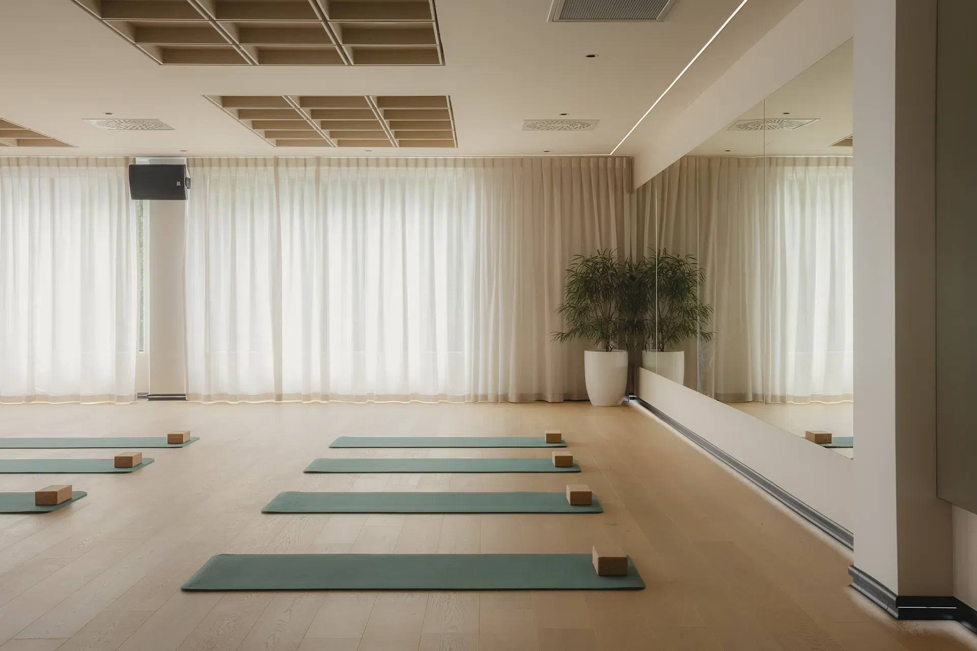 68f6a958e9aa19bfc01b7ce4Les-Mills-NMK-Mind-Body-KOVA-TRUNK-Timber-Flooring-6.webp