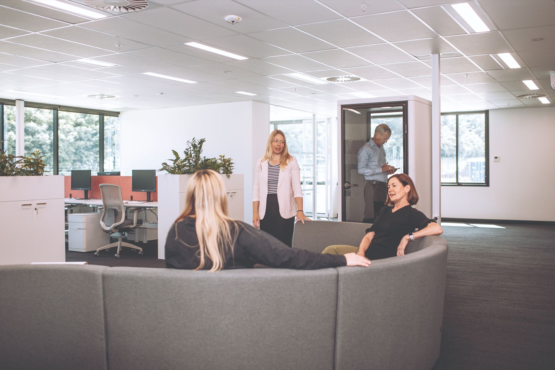 Acco-Auckland-Showroom3HR-ap-compressed.jpg