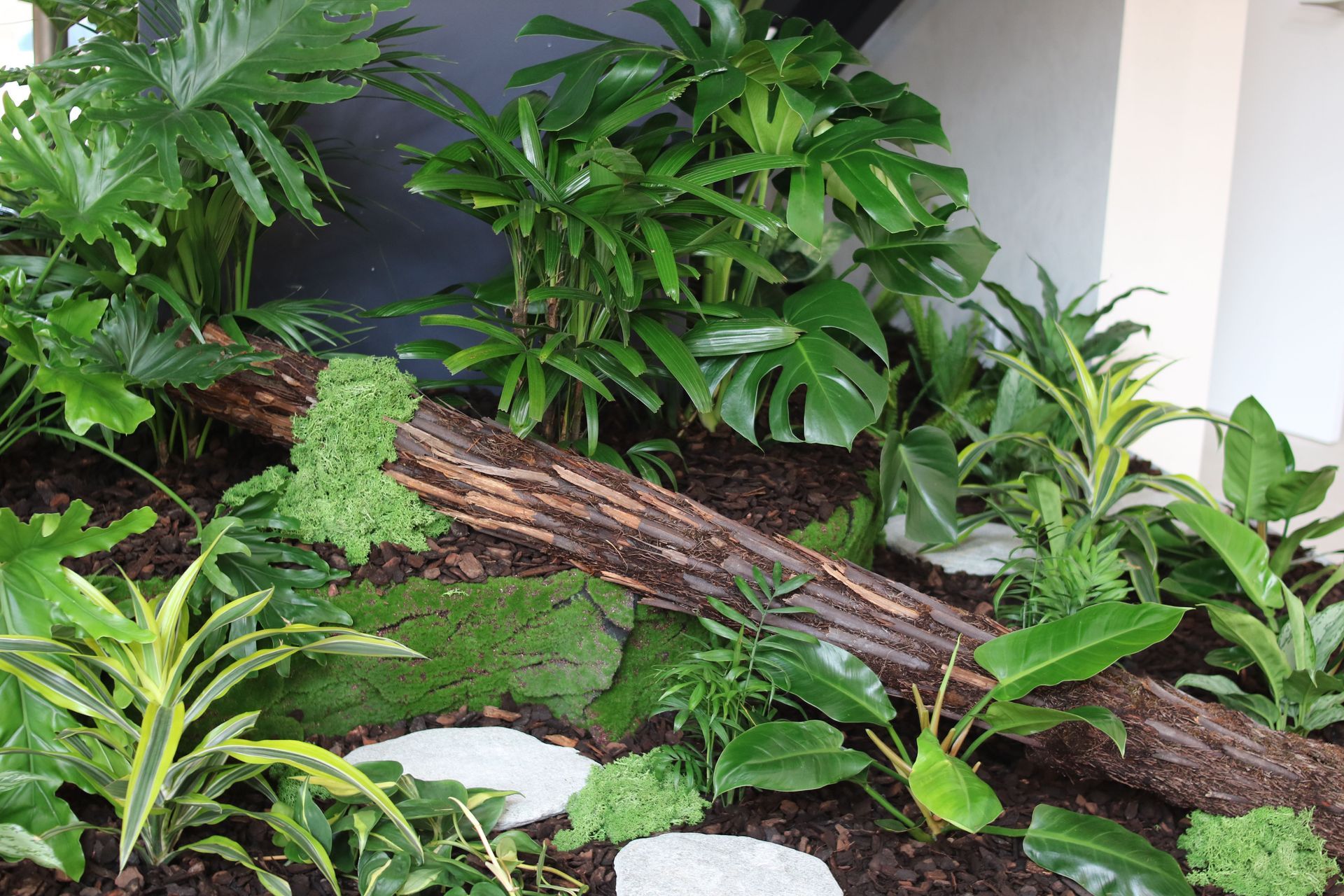 IFP-VRM-IGG-IKP-Inbuilt-garden-Quantum-1025-6.JPG