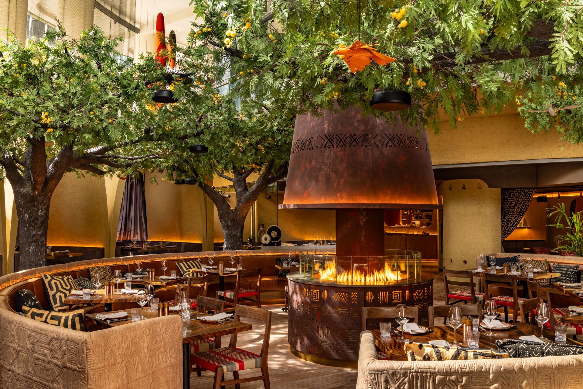 The-Meat-and-Wine-Co-Circular-Quay-Restaurant-Design-COOOP-2.jpg