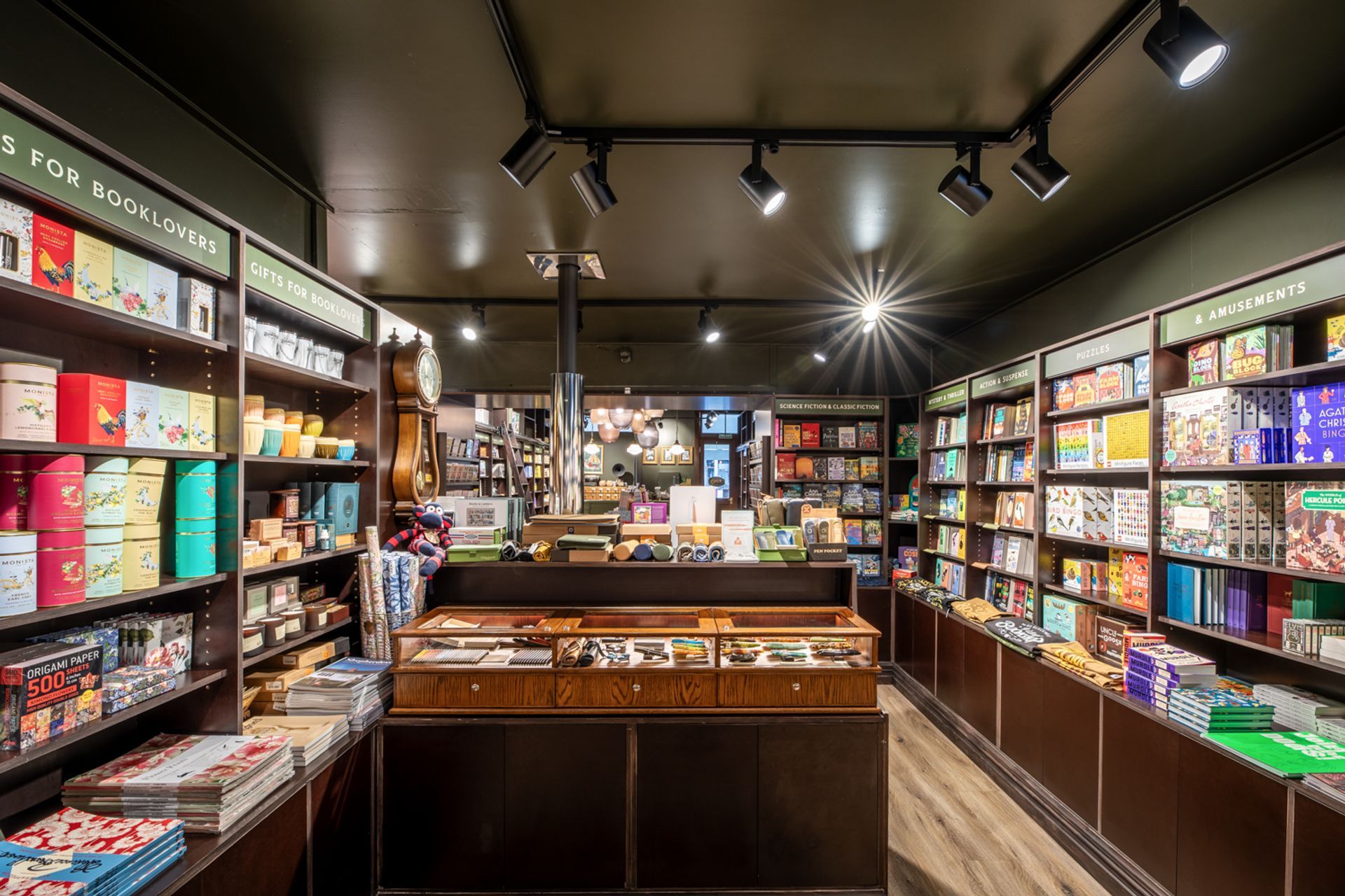 Village-Bookstore-10.jpg