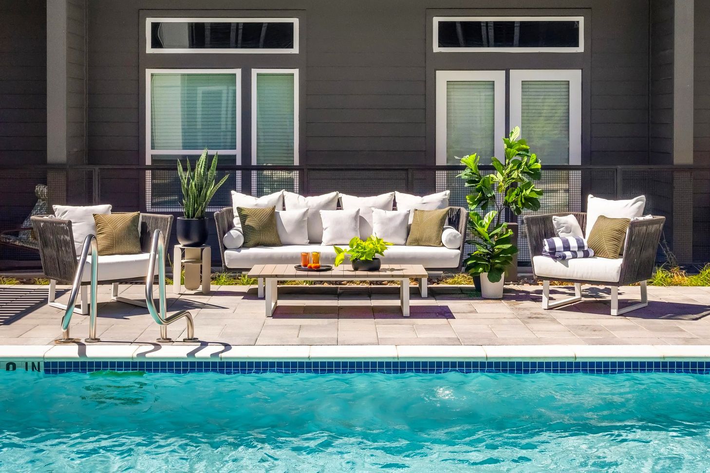 imgi15pool-seating.jpg