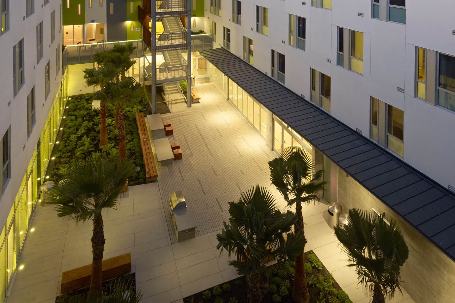 RichardsonApartments02.jpg