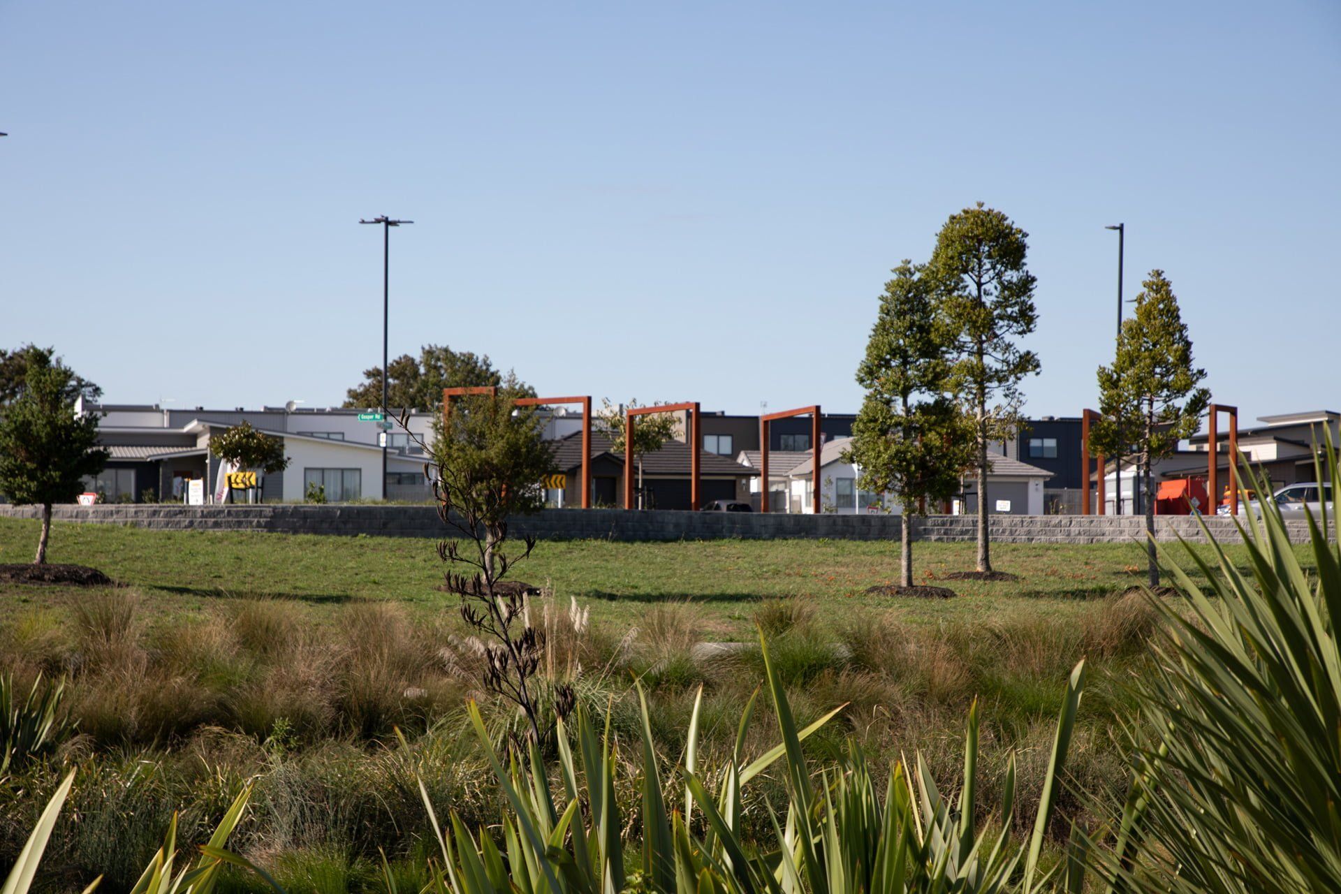 waiata-shores-stormwater-pond-182A1166.jpg