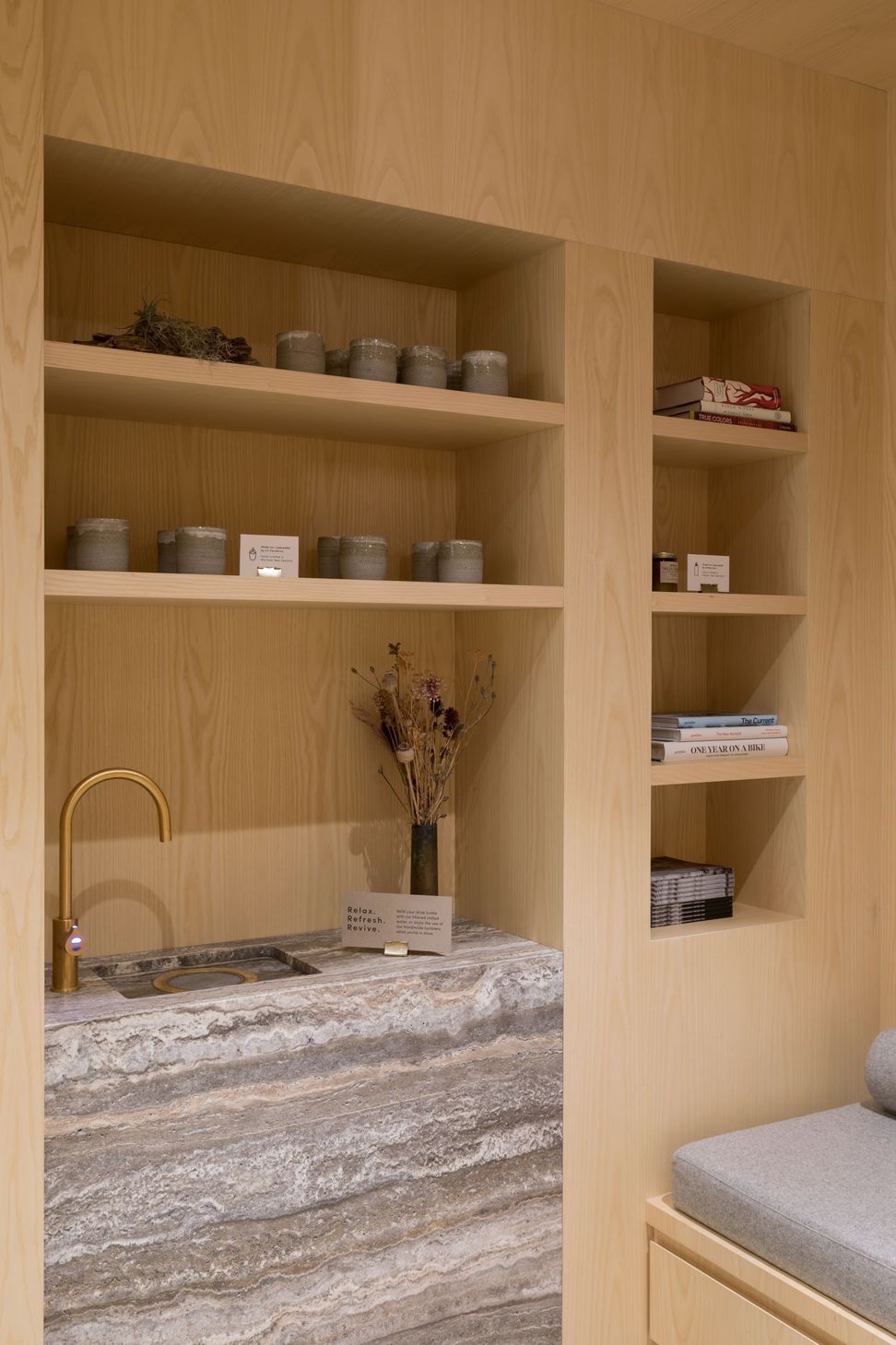 Prime Veneer in American Ash Crown Cut, Designed by Pennant and Triumph, Joinery by Retail Dimension