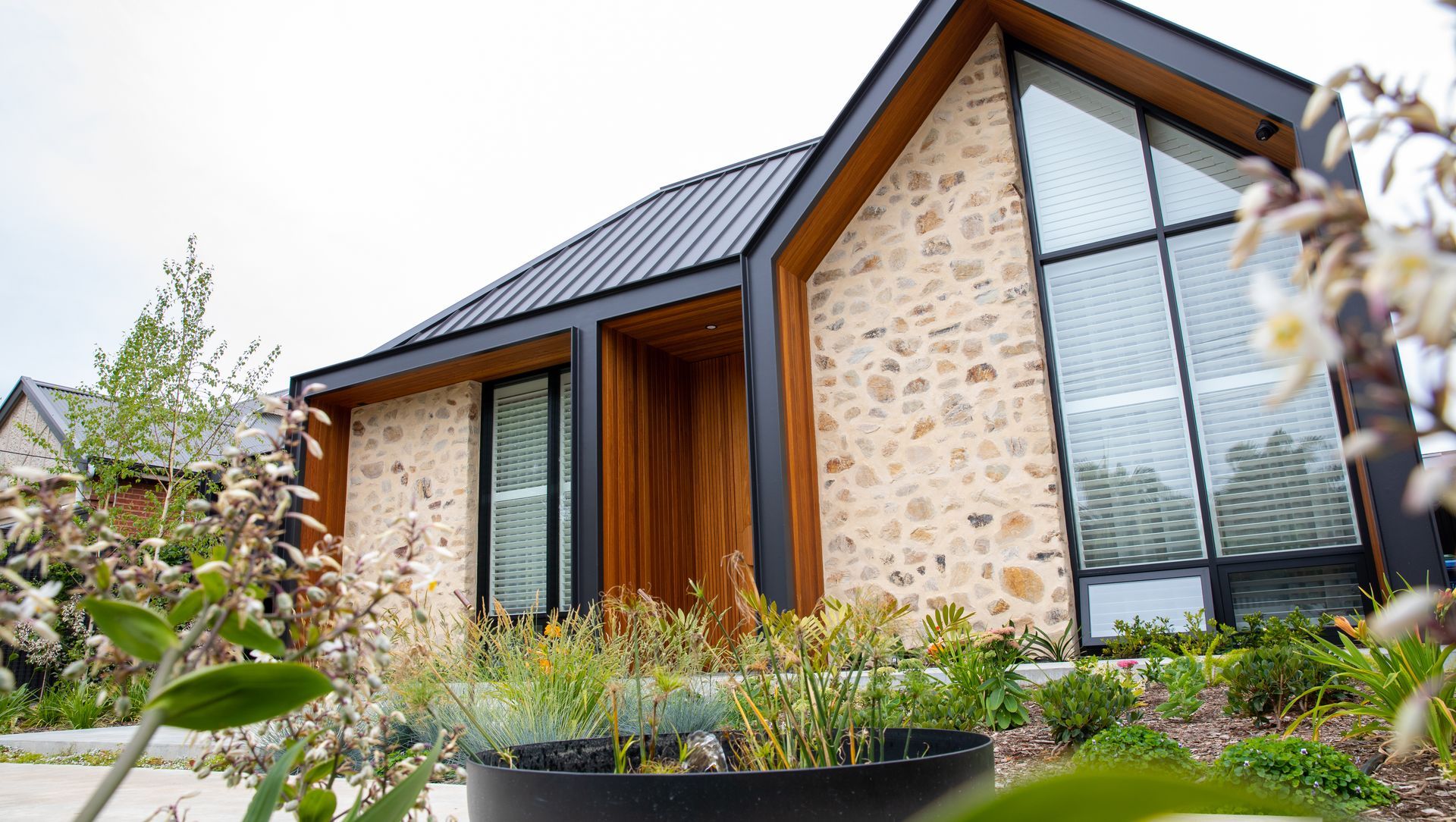 Building the smart homes of tomorrow banner
