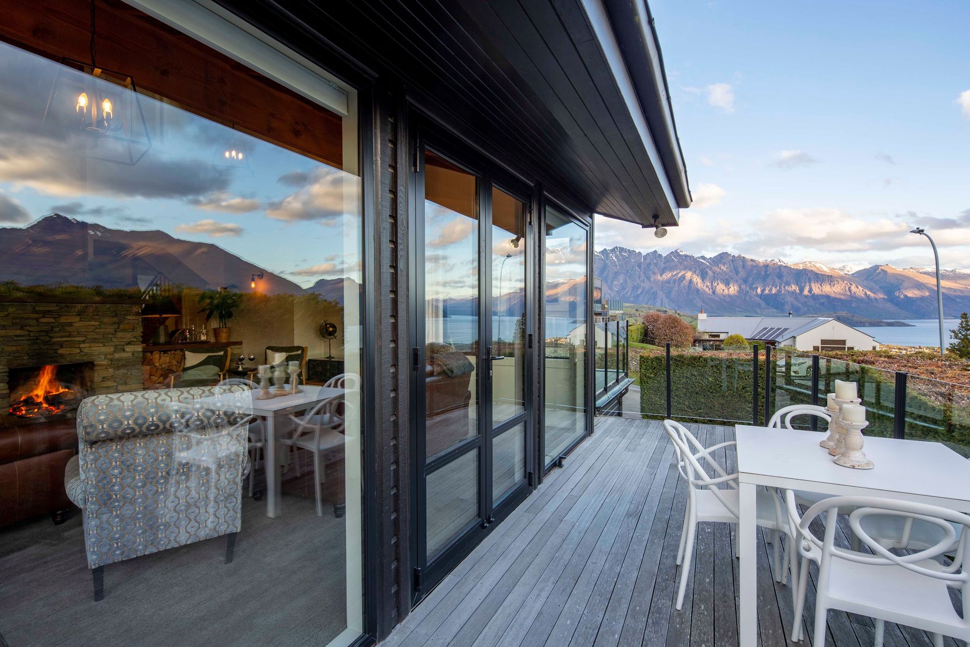 7WindsorPlaceQueenstownsmall086.jpg