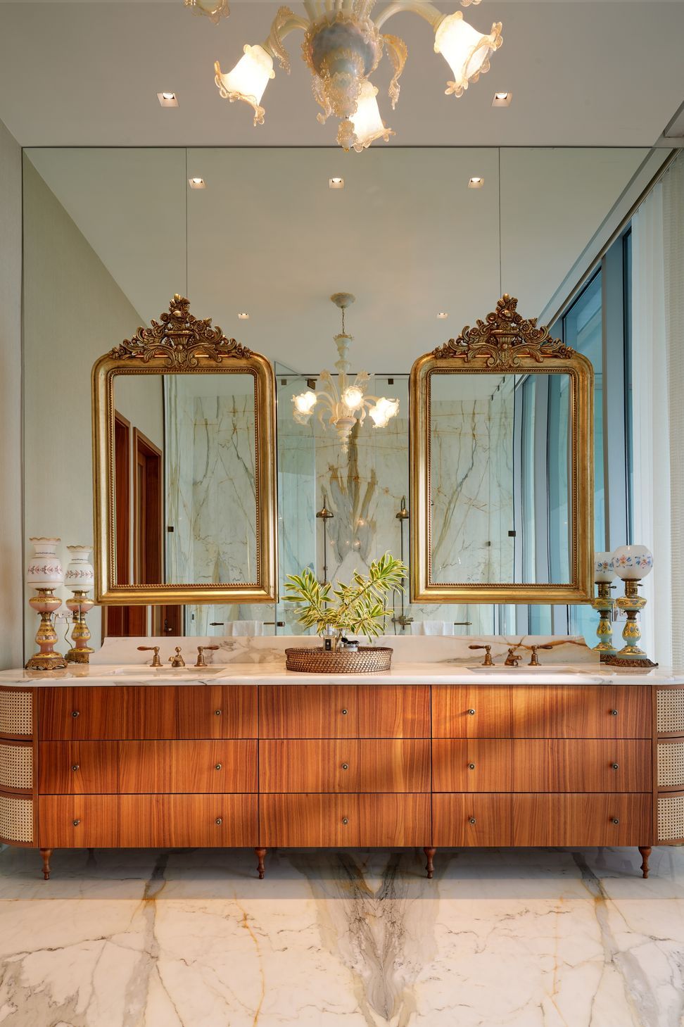 Hi-ResGrove-1803Masterbath-A-ap-compressed-v2.jpg