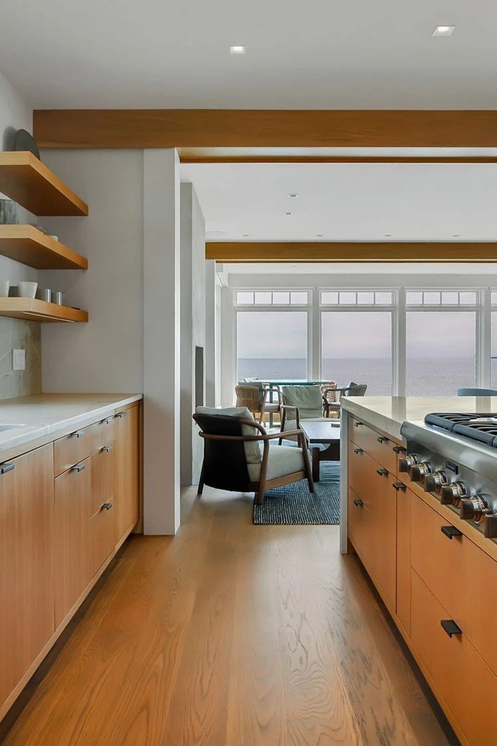 imgi25allison2Bburke2Binterior2Bdesignaustin2Binterior2Bdesignersurfside2Bresidence6.jpg