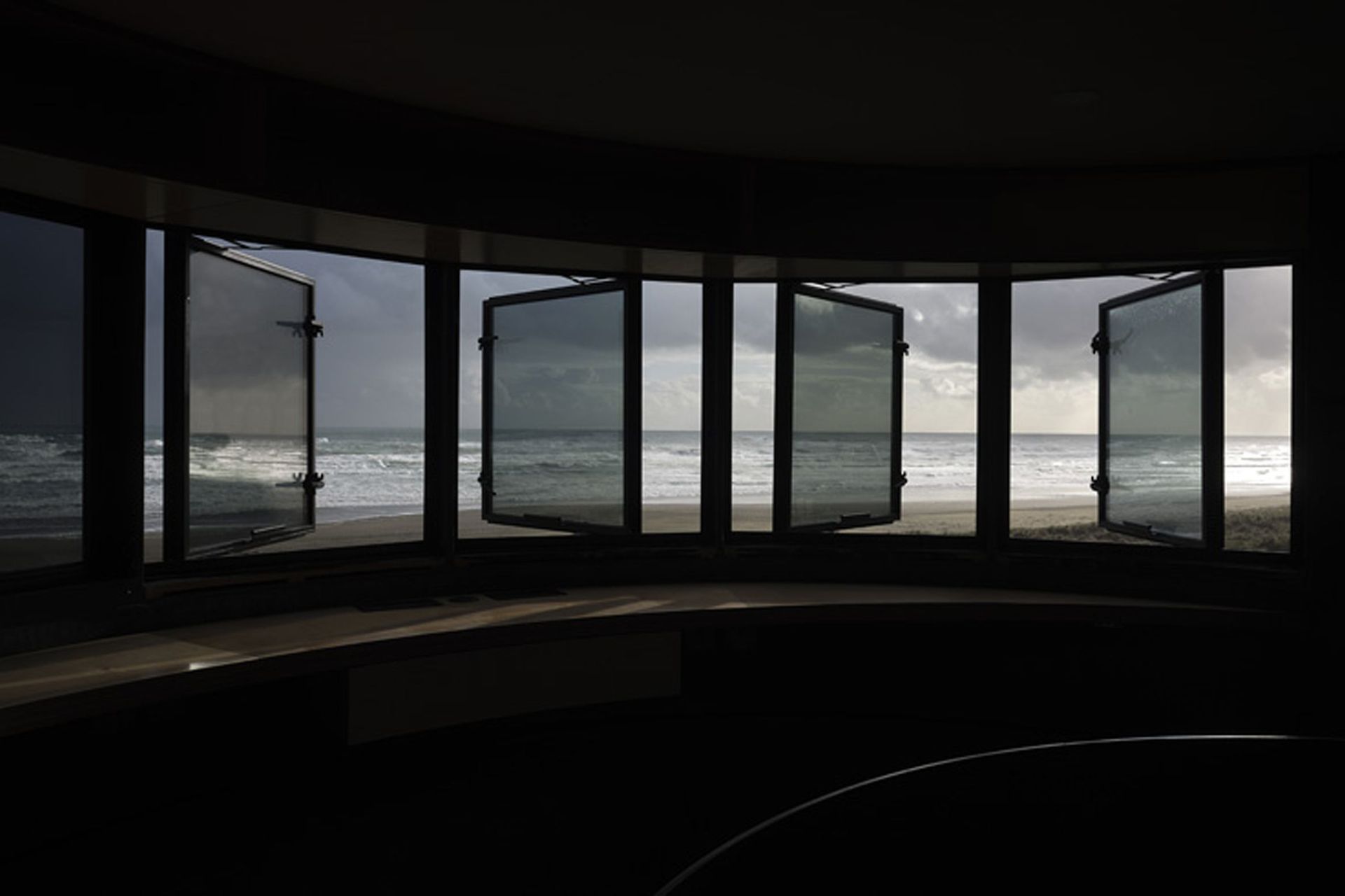 Te-Pae-North-Piha-Surf-Life-saving-Tower03.jpg