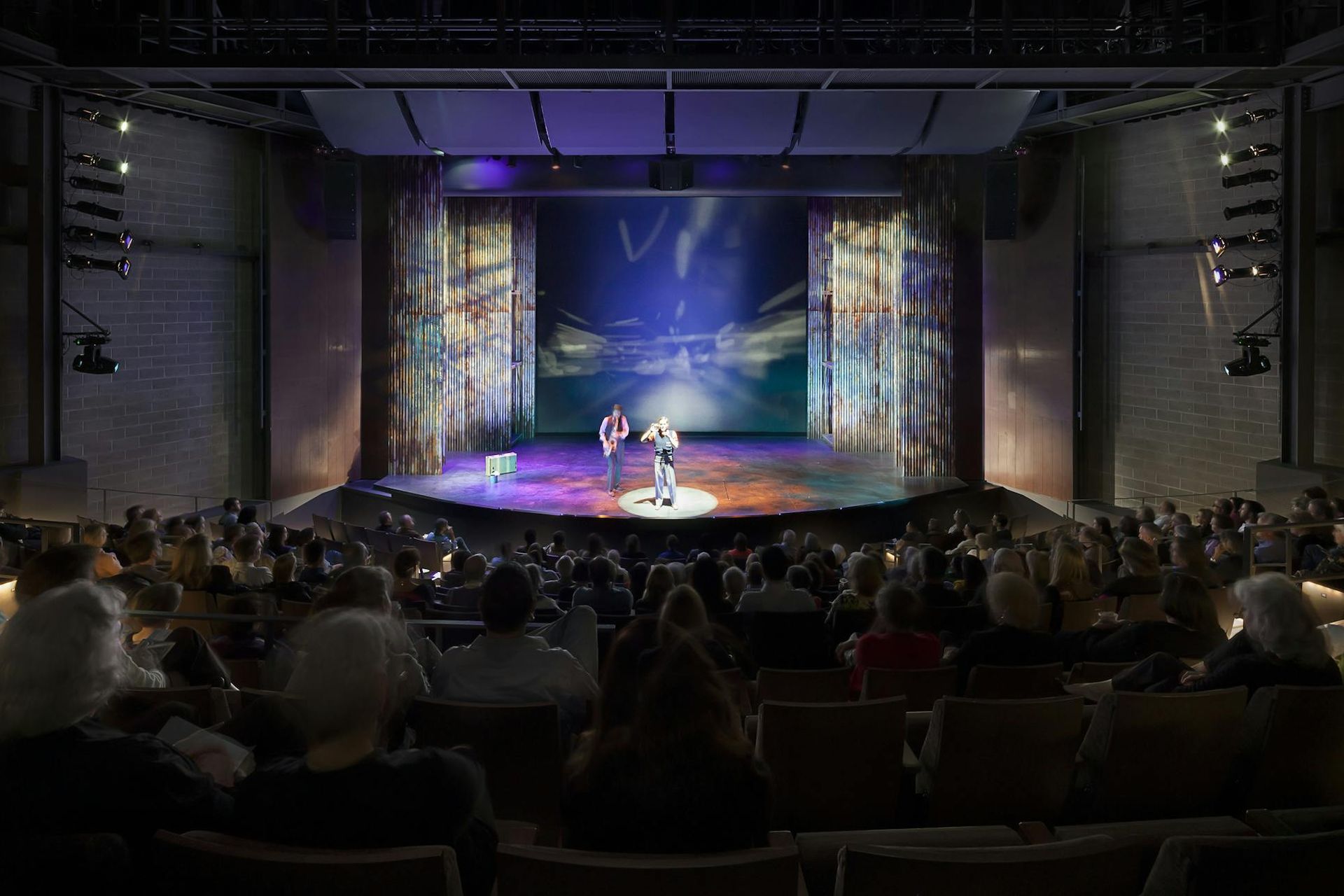 0902-Topfer-Theatre-at-ZACH-Andrew-Pogue-H-Auditorium-52022-12-14-162058vcat.jpg