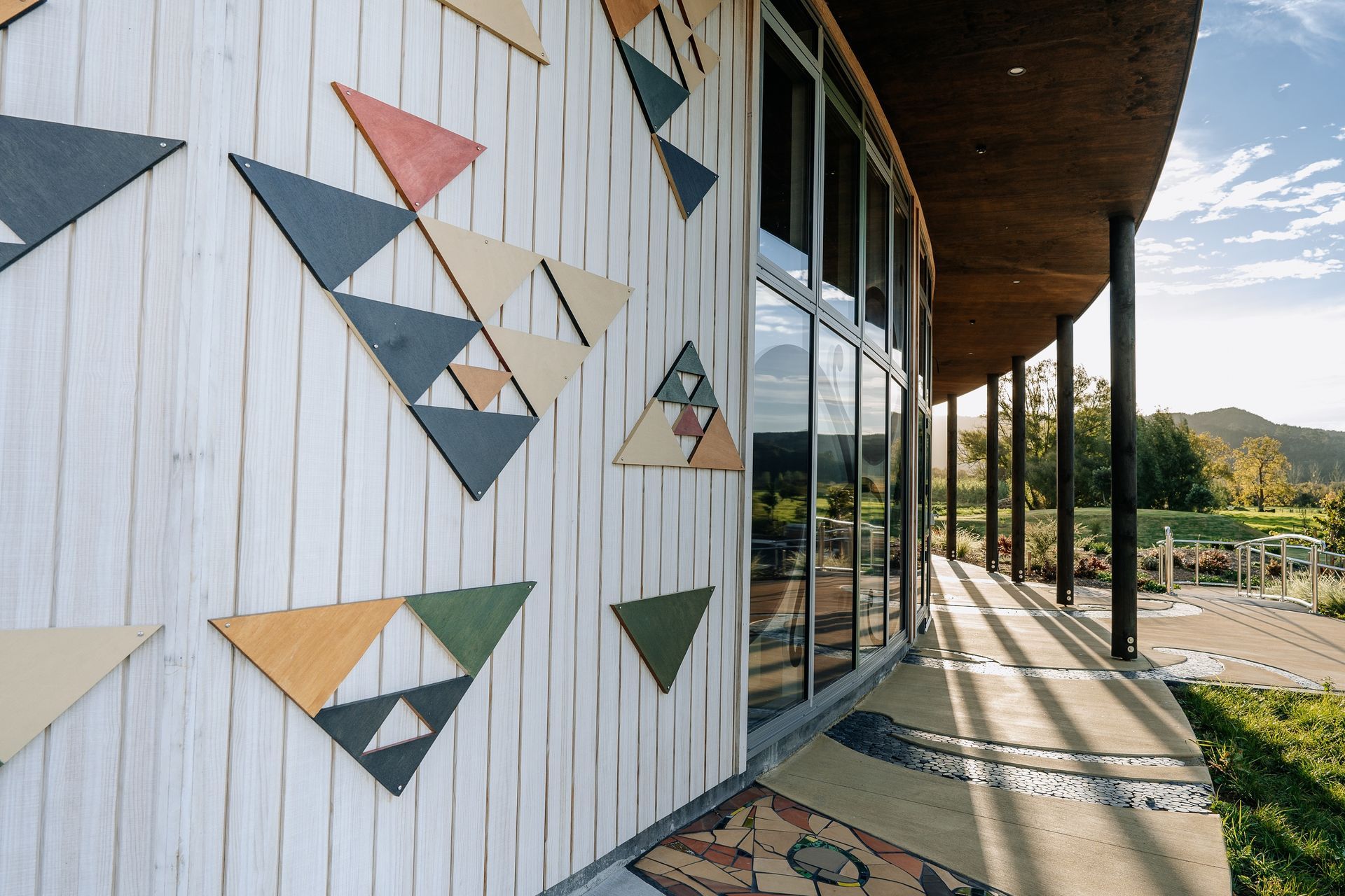 Te Hononga, Kawakawa