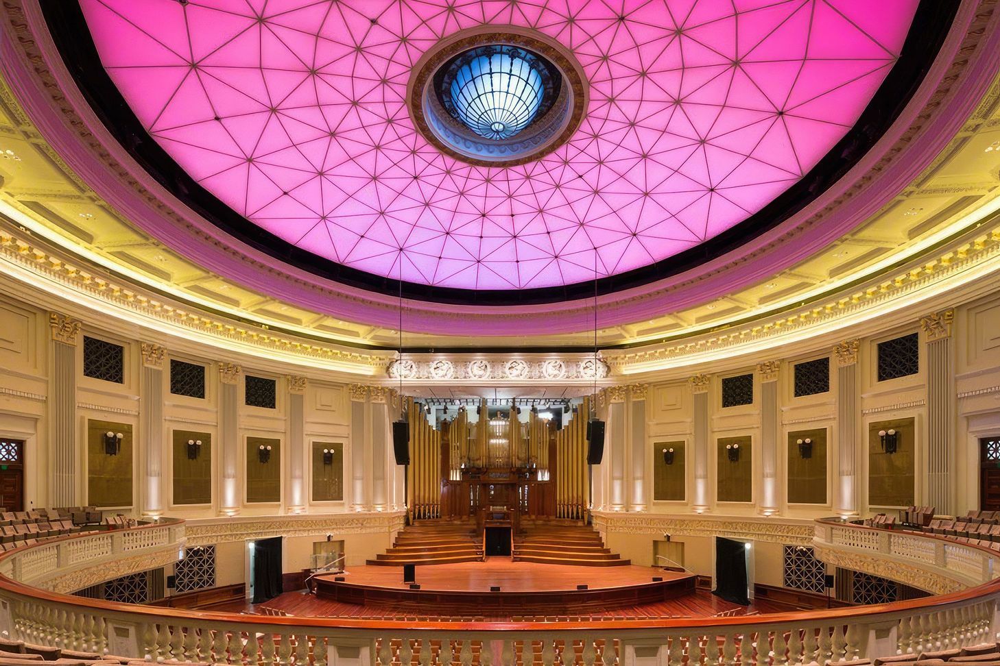 brisbane-city-hall-13-standard-scale-200x.jpg