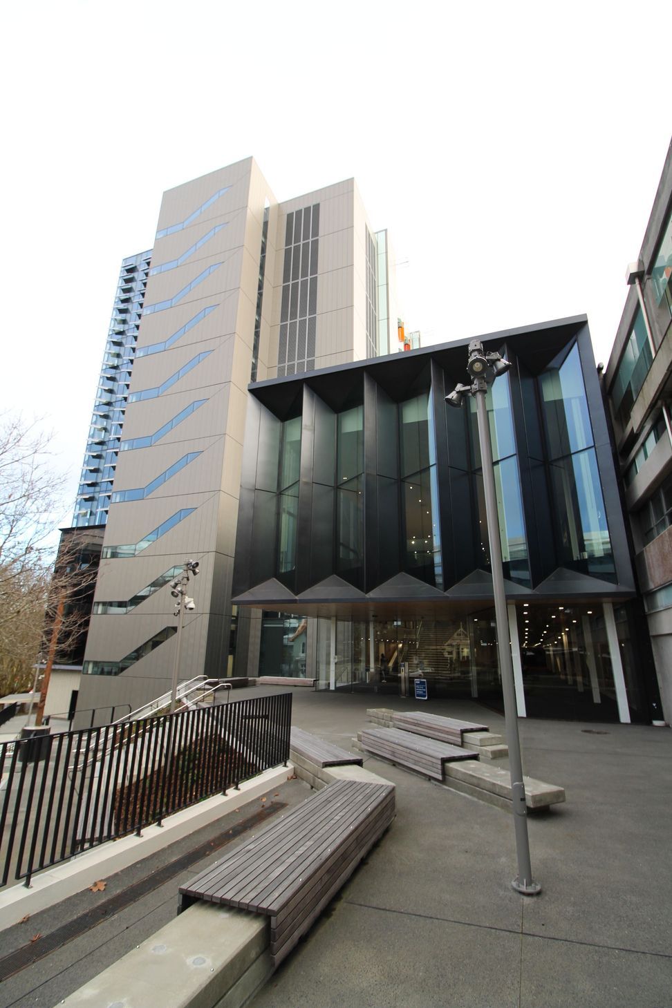 University of Auckalnd - Engineering (B405)