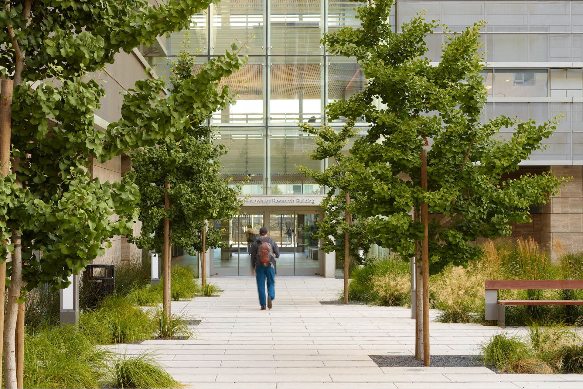 SmithCardiovascularResearchBuilding05.jpg