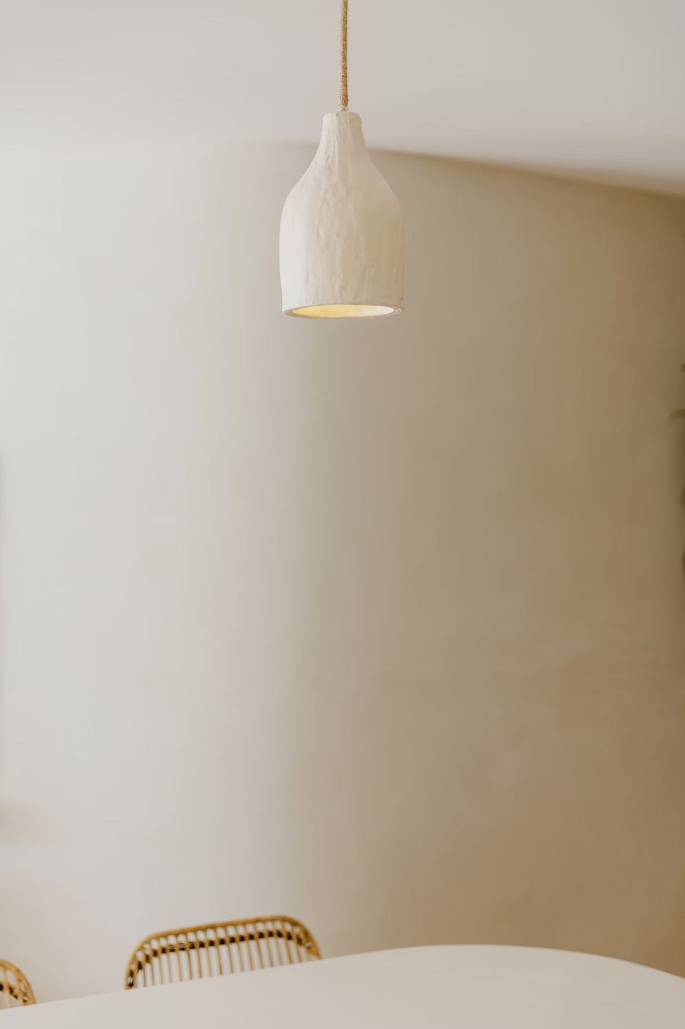 ZjB3lN3JpQ5PTQfzctrl-space-interior-design-MountMaunganui-hotel-hospitality-TheBeachBach-881A9705.jpeg