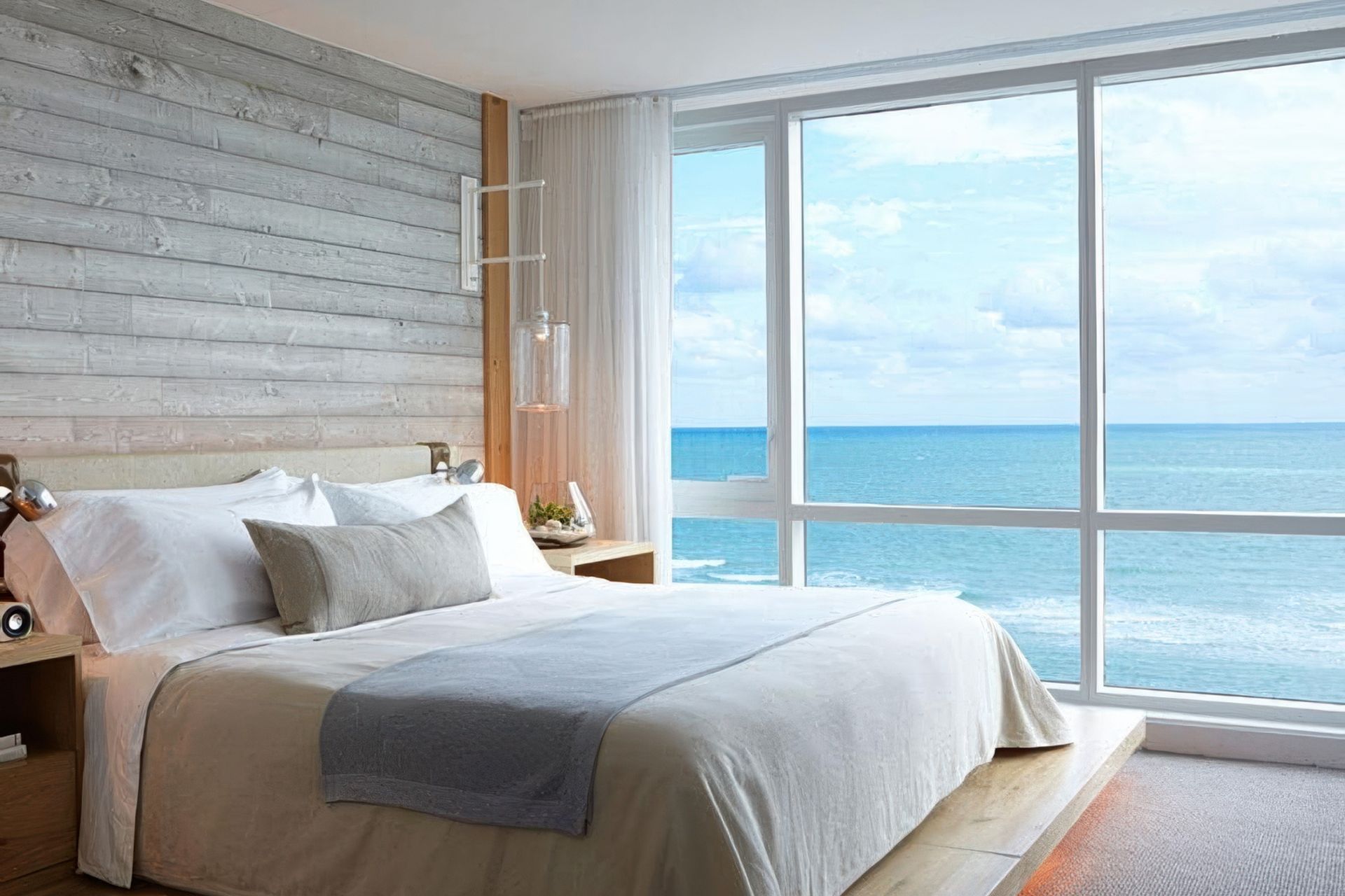oceanviewkingwithbalcony0-gigapixel-high-fidelity-v2-2x.jpeg